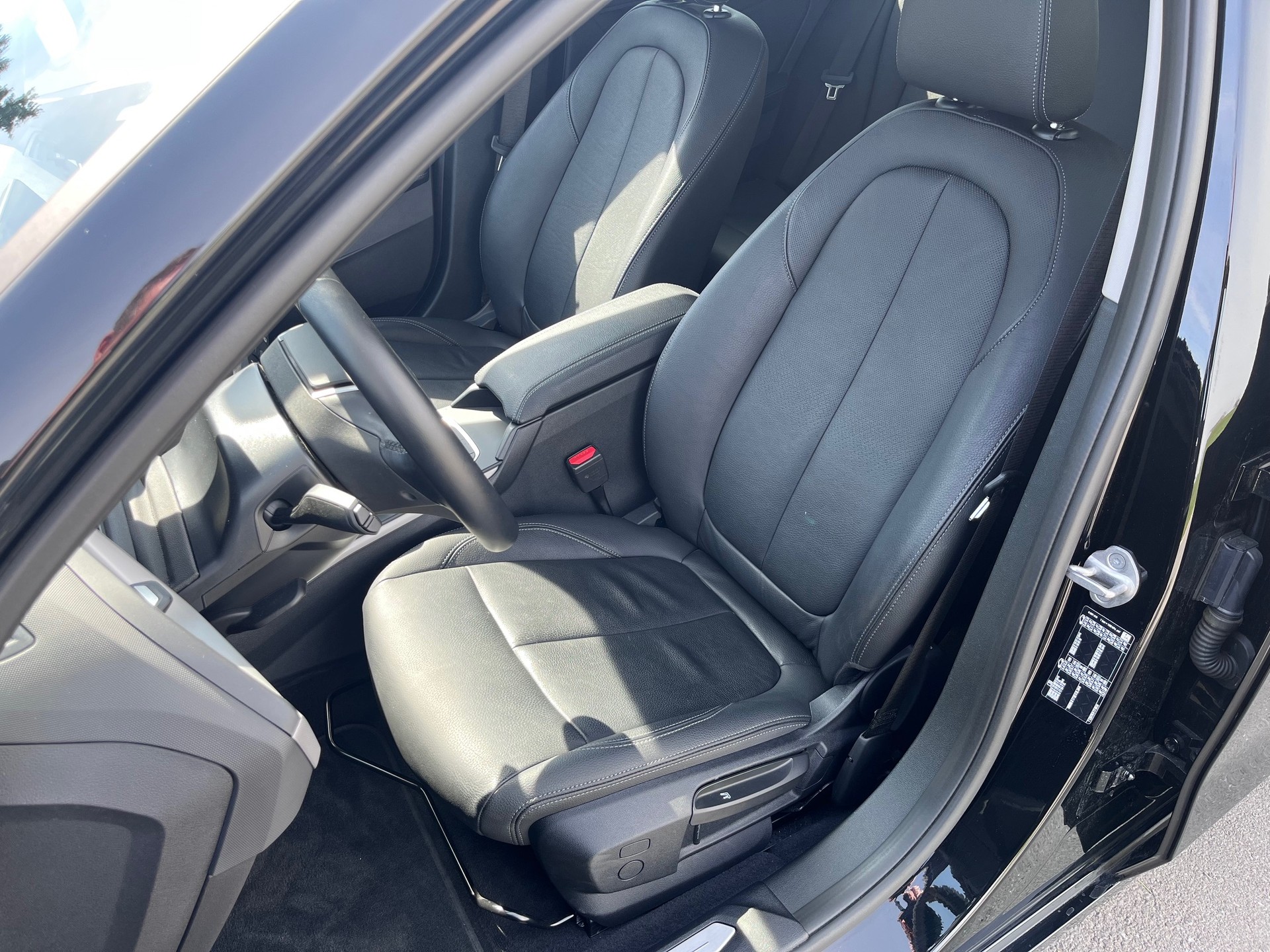 BMW 118i Steptronic-image-6