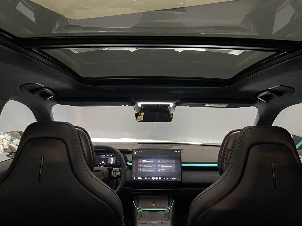 LYNK & CO 08 1.5 PHEV More-image-7