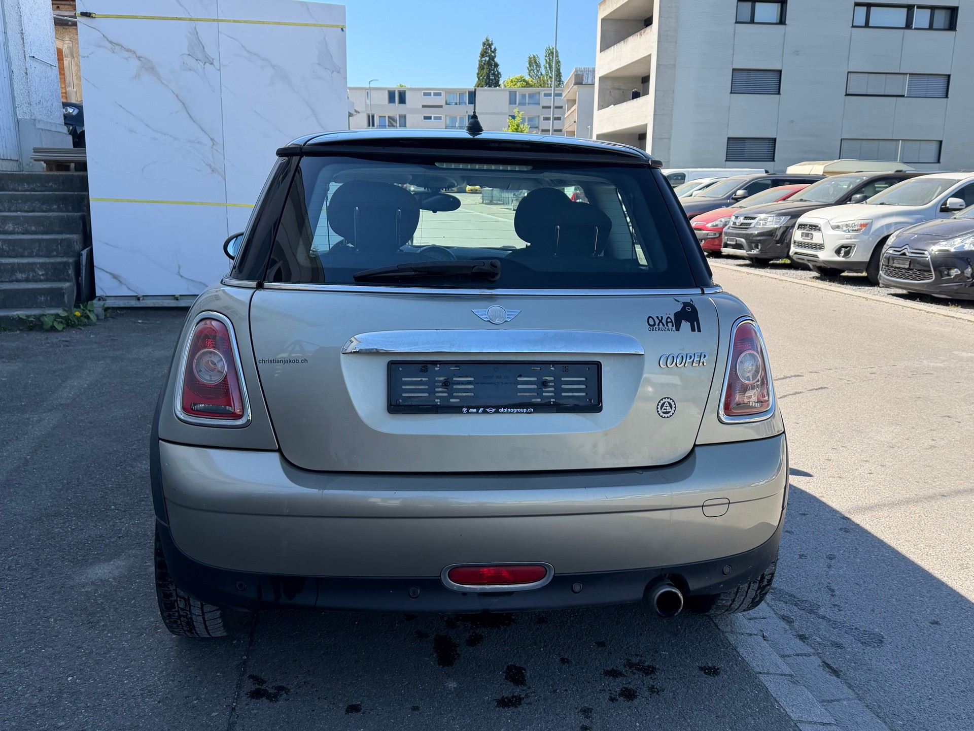 MINI Cooper-image-3