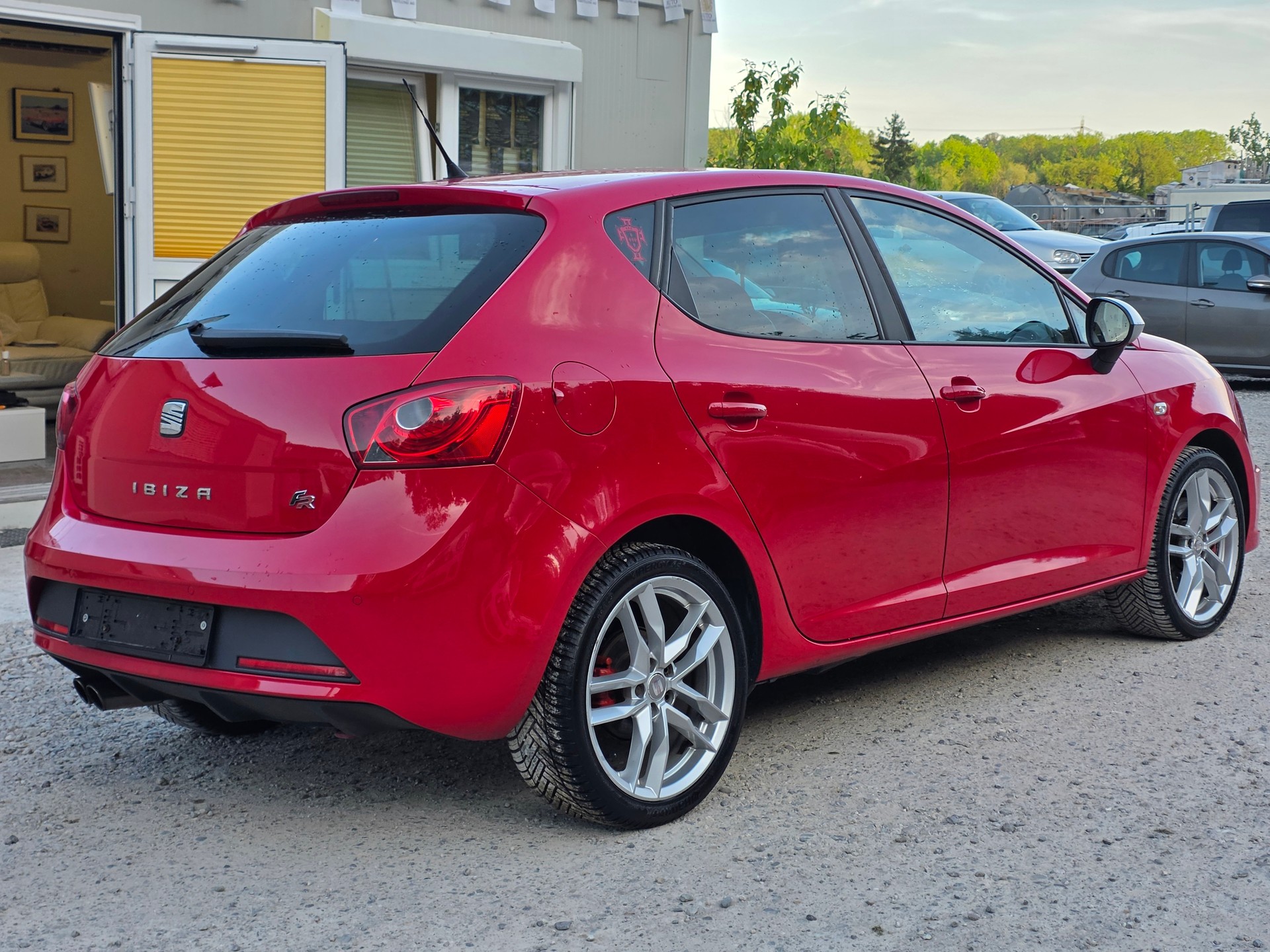 SEAT Ibiza 2.0 TDI FR Frisch ab MFK / FRISCH AB SEHR GROSSEM SERVICE / Garantie / GRATIS LIEFERUNG-image-4