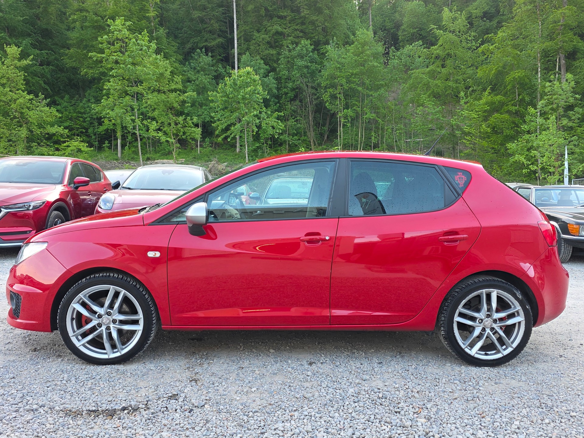 SEAT Ibiza 2.0 TDI FR Frisch ab MFK / FRISCH AB SEHR GROSSEM SERVICE / Garantie / GRATIS LIEFERUNG-image-1