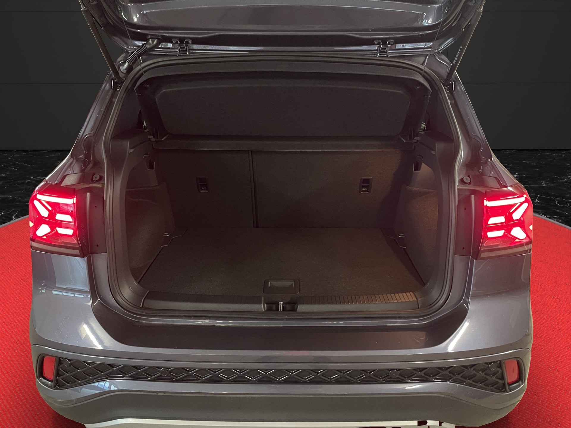 VW T-Cross 1.5 TSI EVO ACT R-Line DSG-image-12