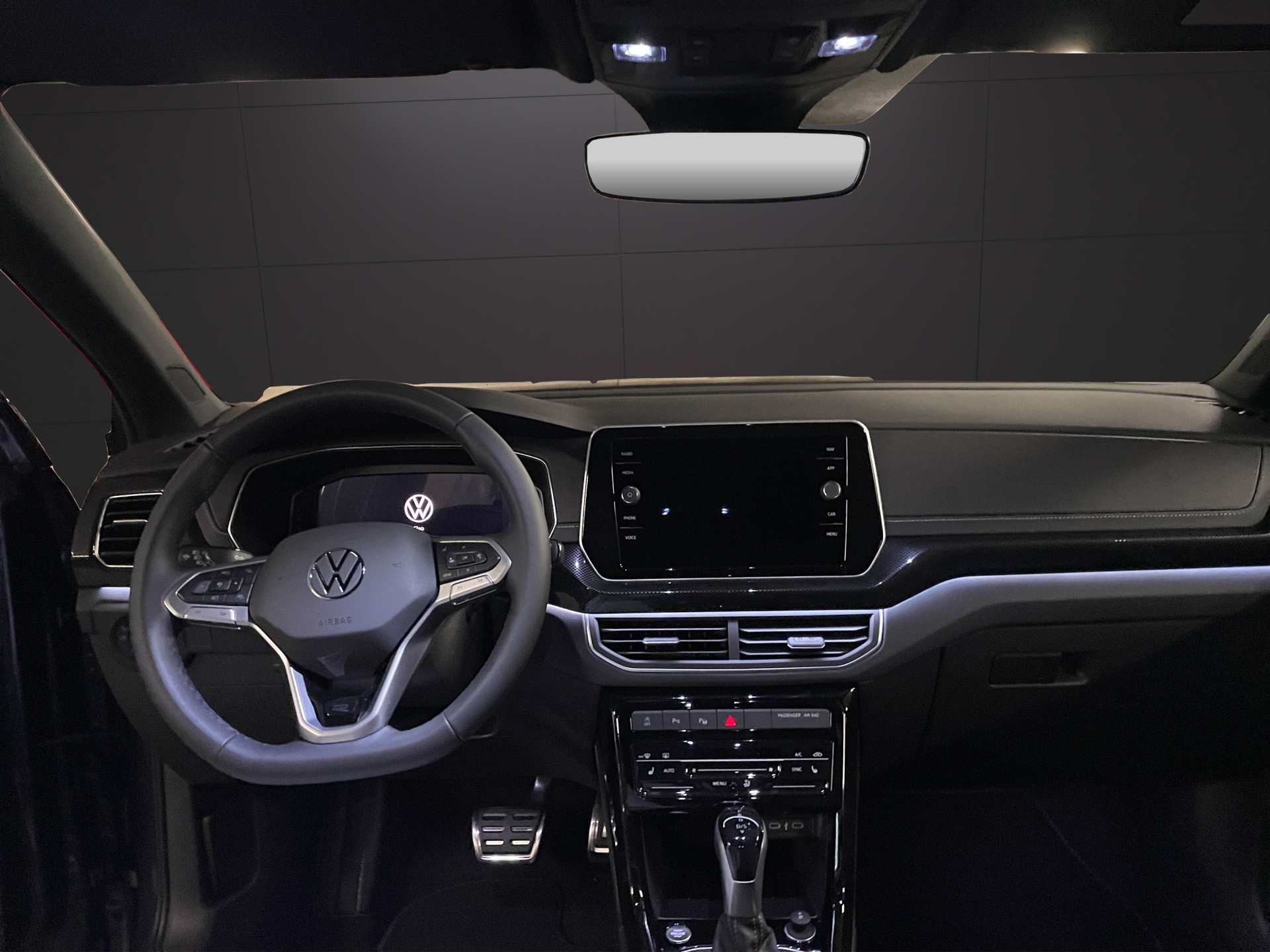 VW T-Cross 1.5 TSI EVO ACT R-Line DSG-image-9