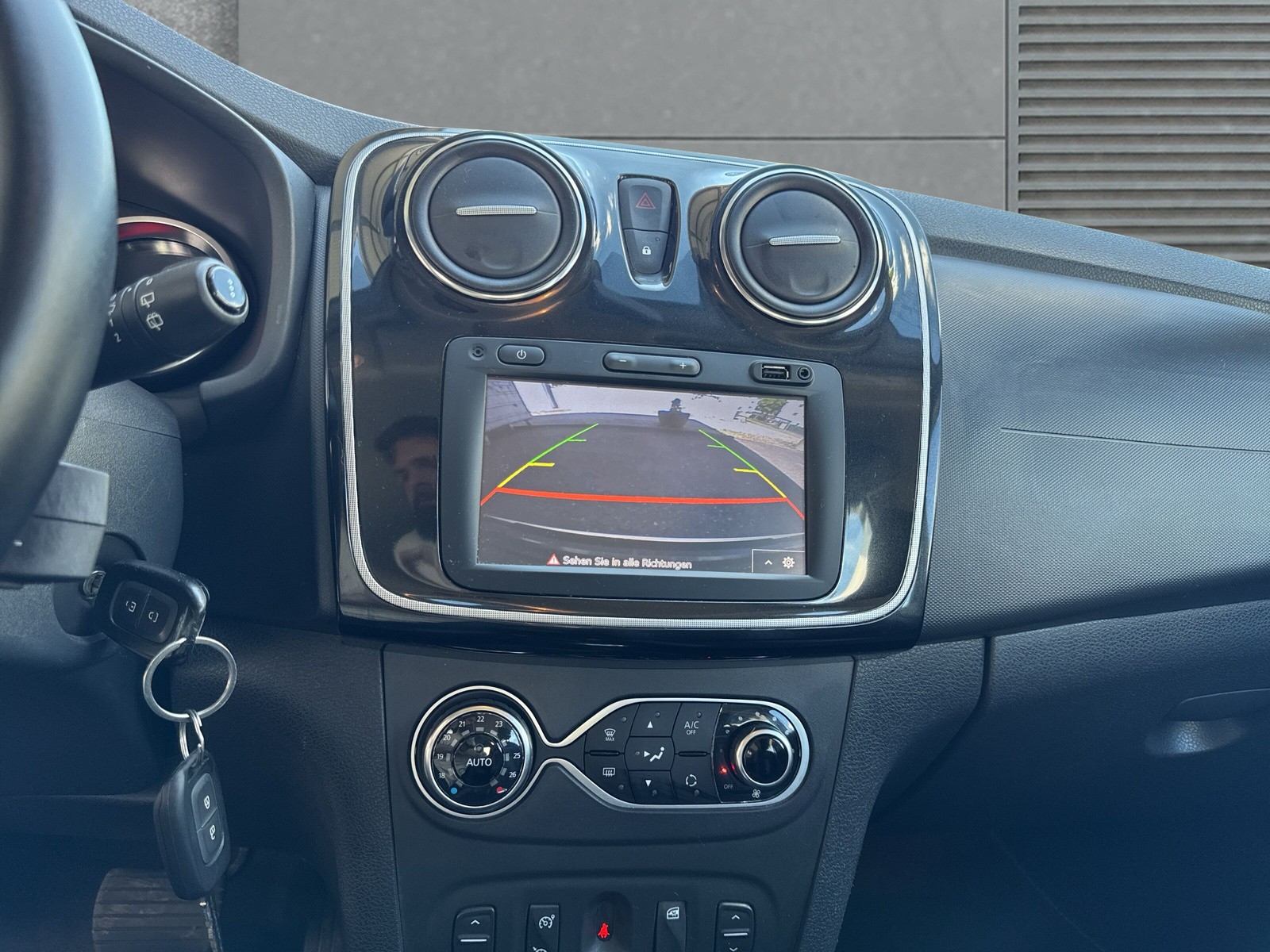 DACIA Sandero Tce 90 Stepway Unlimited Automatic-image-14