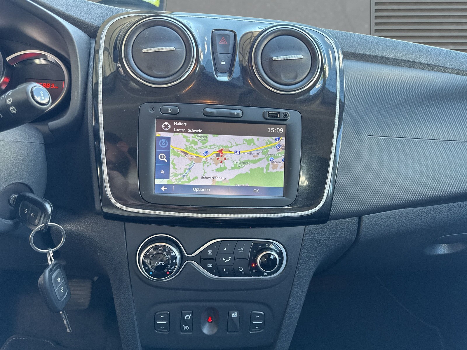 DACIA Sandero Tce 90 Stepway Unlimited Automatic-image-13