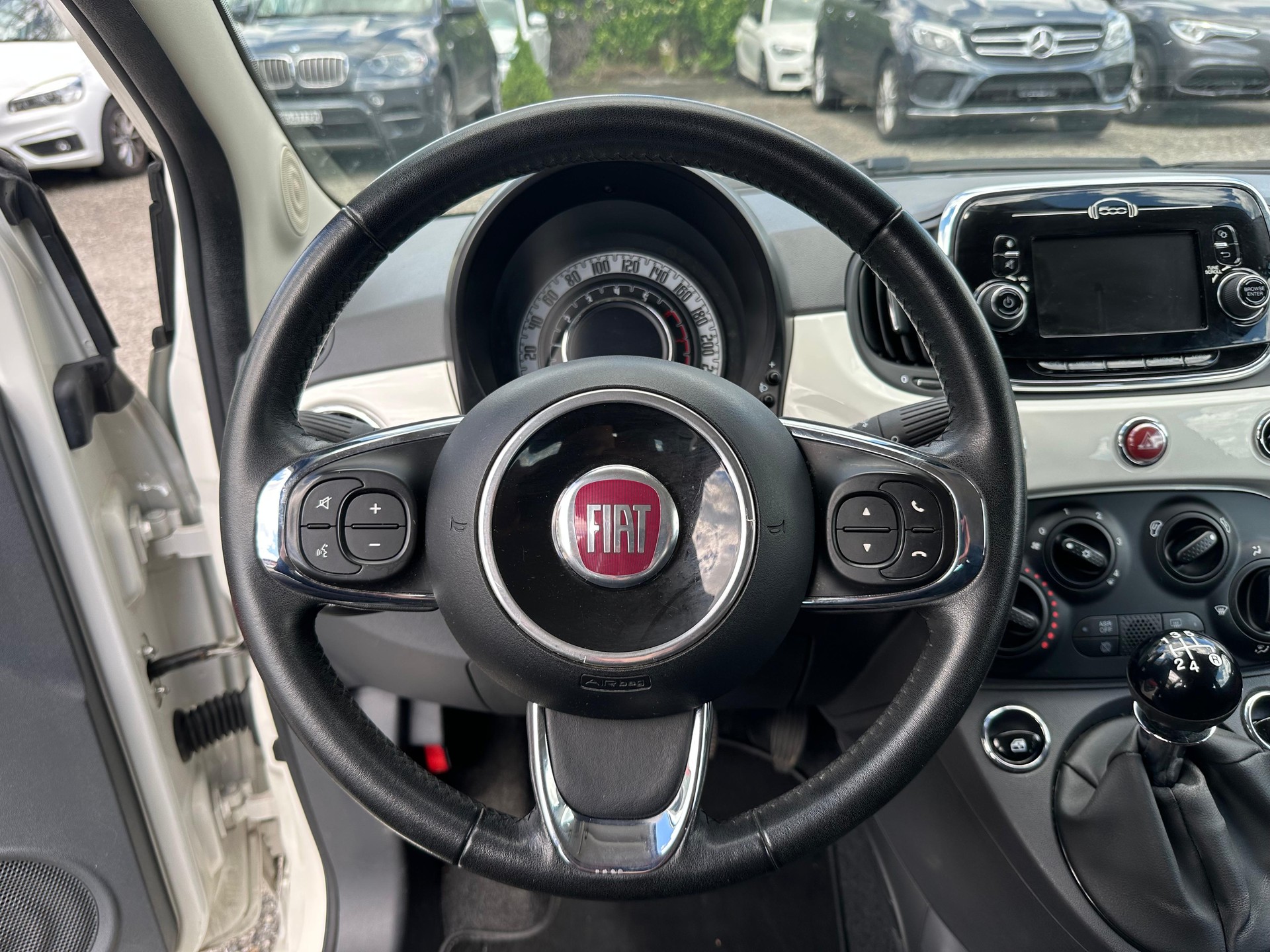 FIAT 500 0.9 Twinair Pop Star-image-6