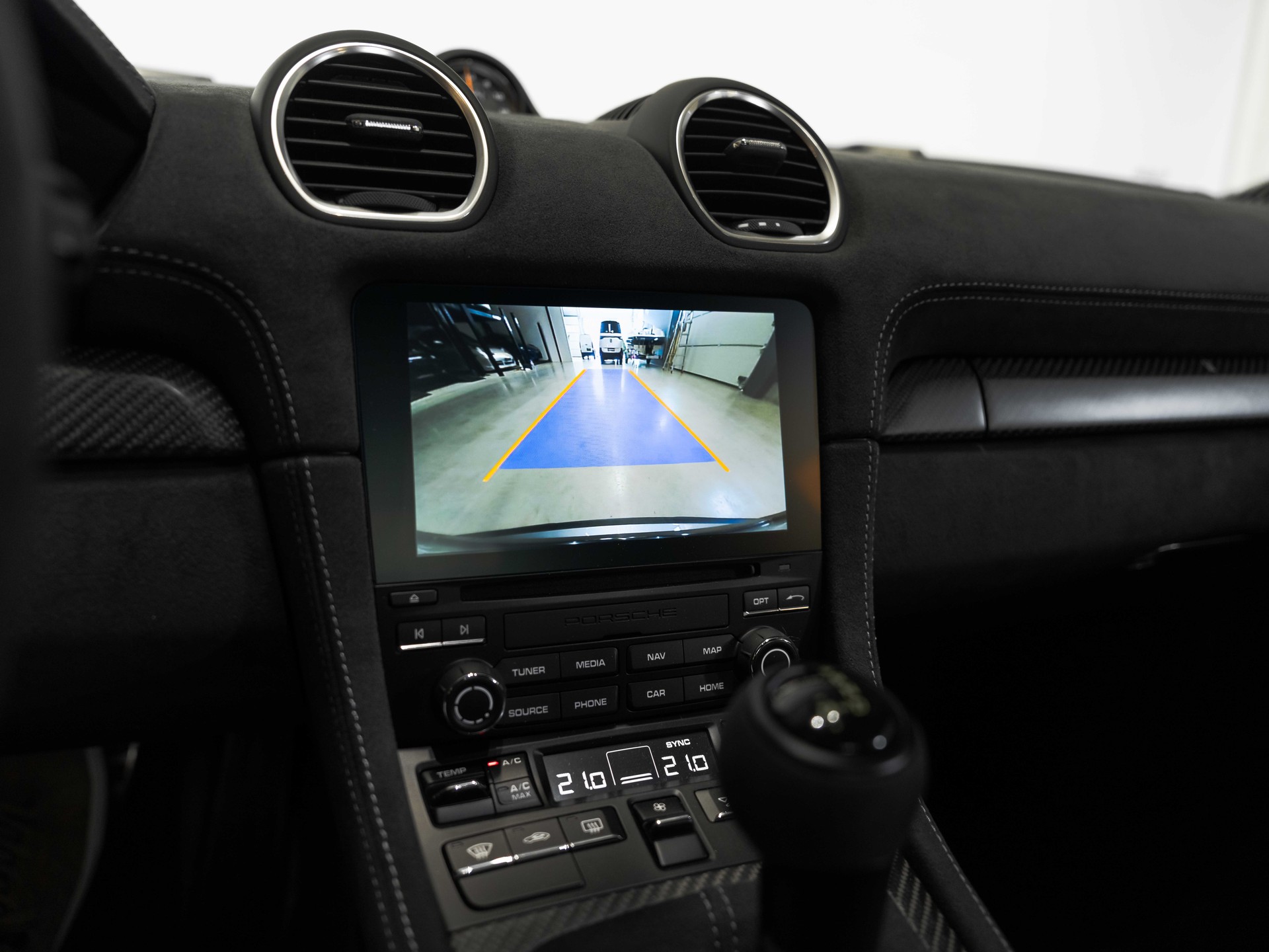 PORSCHE 718 Cayman GT4 RS PDK-image-51