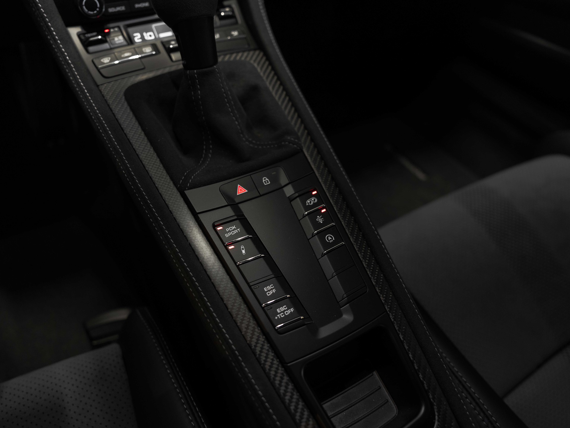 PORSCHE 718 Cayman GT4 RS PDK-image-50