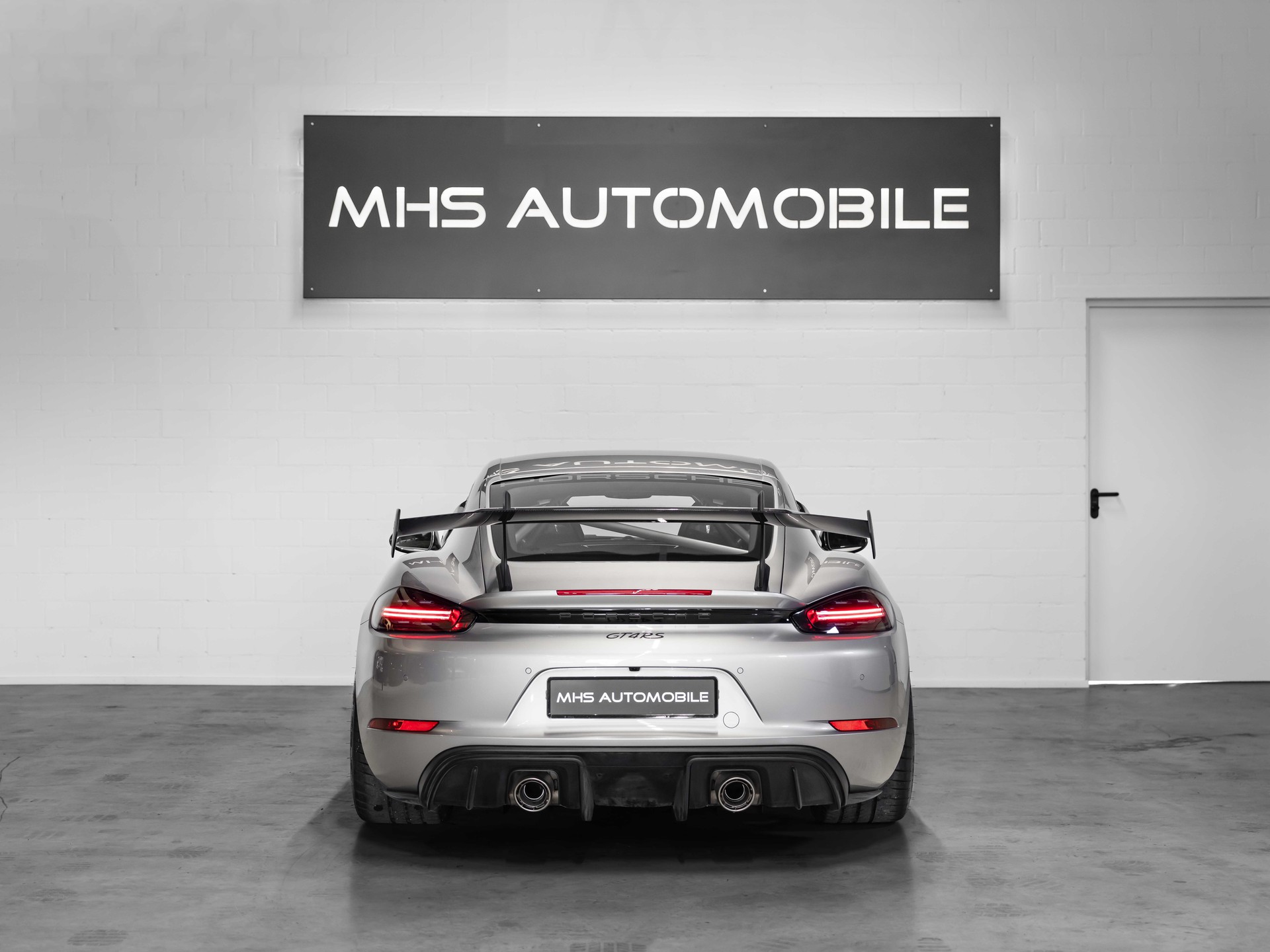 PORSCHE 718 Cayman GT4 RS PDK-showroom-element-3