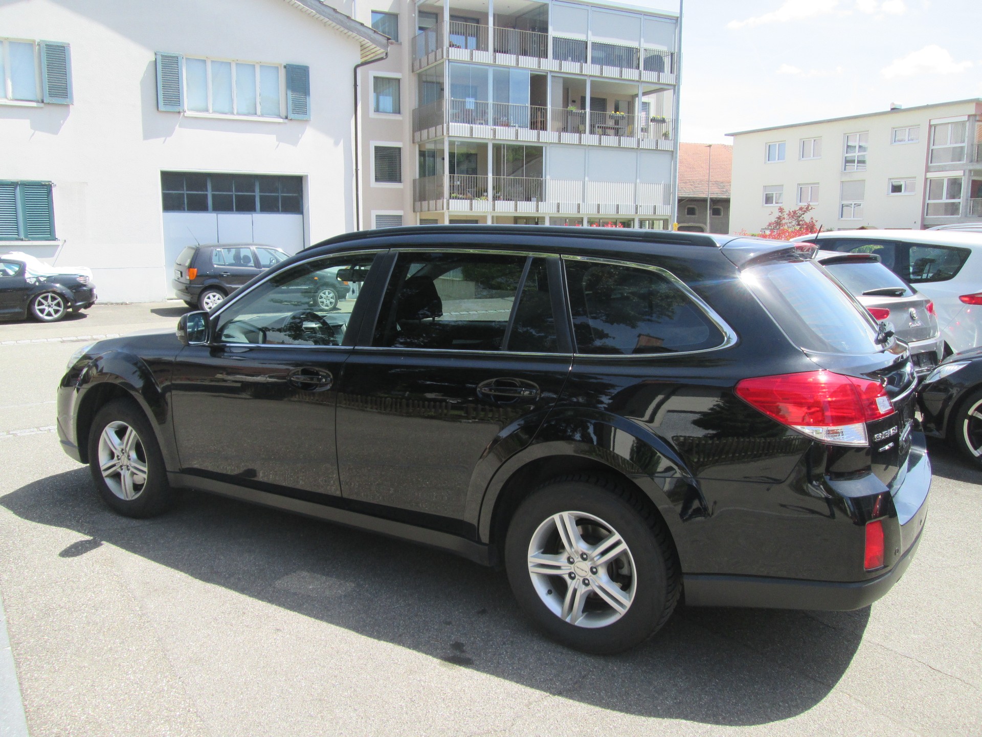 SUBARU Outback 2.5i Limited AWD Lineartronic-image-2