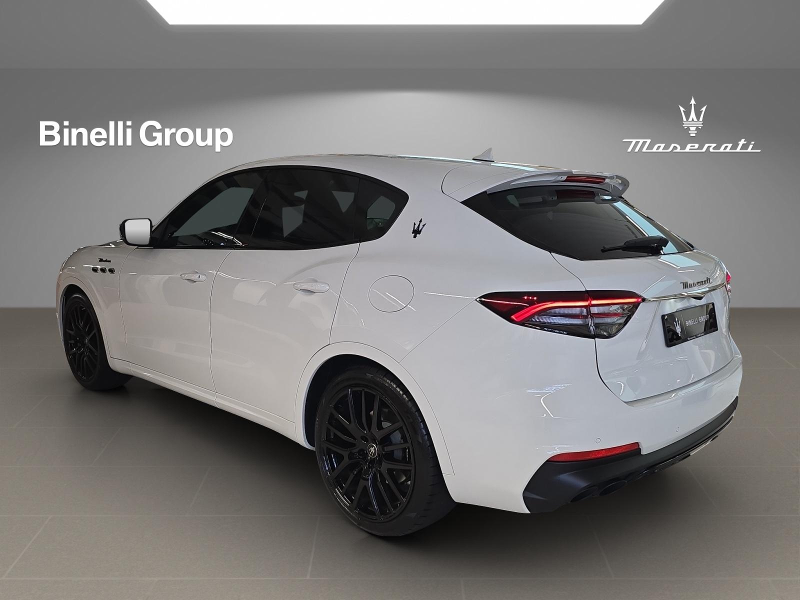 MASERATI Levante 3.0 V6 Modena-showroom-element-2