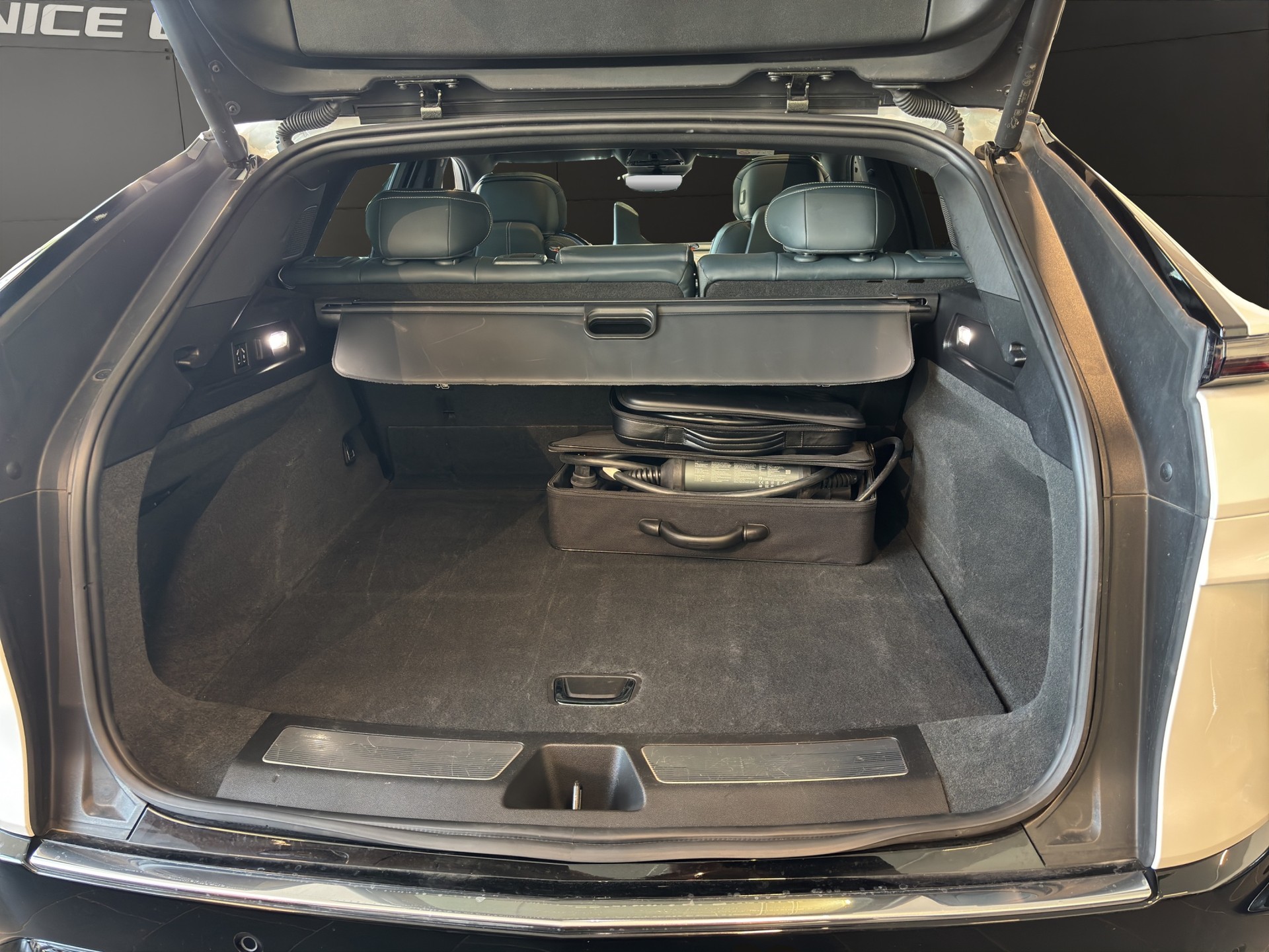 CADILLAC Lyriq Sport 102 kWh AWD-image-19