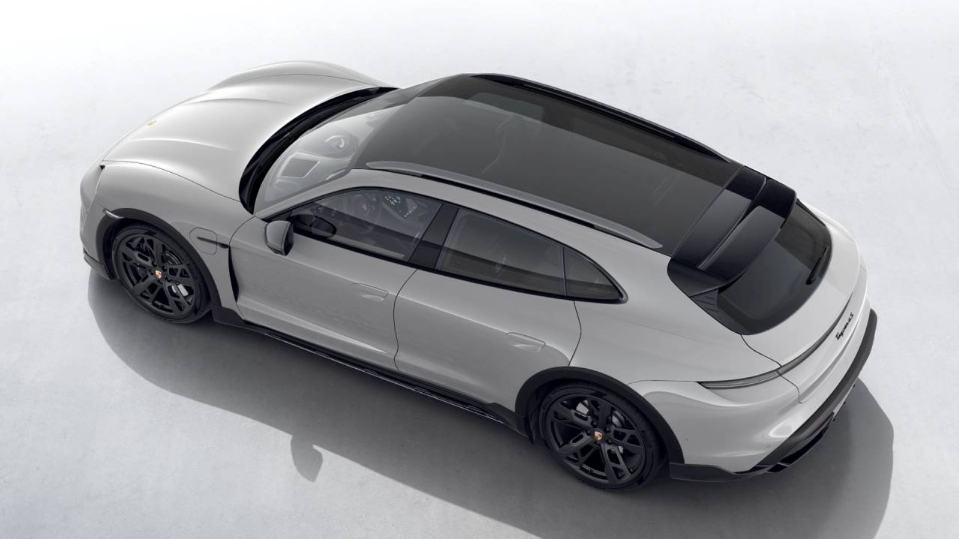PORSCHE Taycan 4S Cross Turismo-showroom-element-3