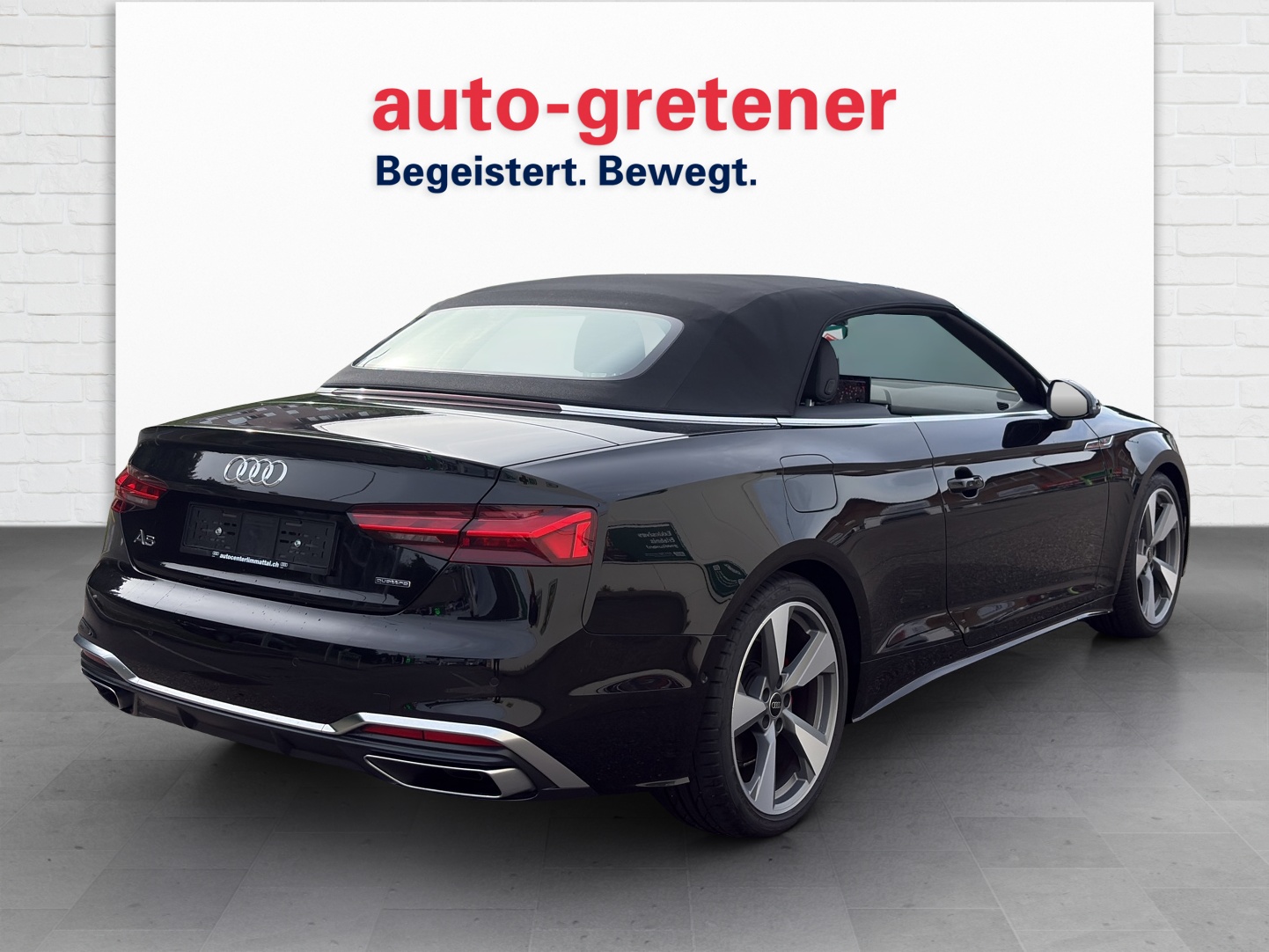 AUDI A5 Cabriolet 2.0 40 TFSI S Line quattro S-Tronic-showroom-element-2