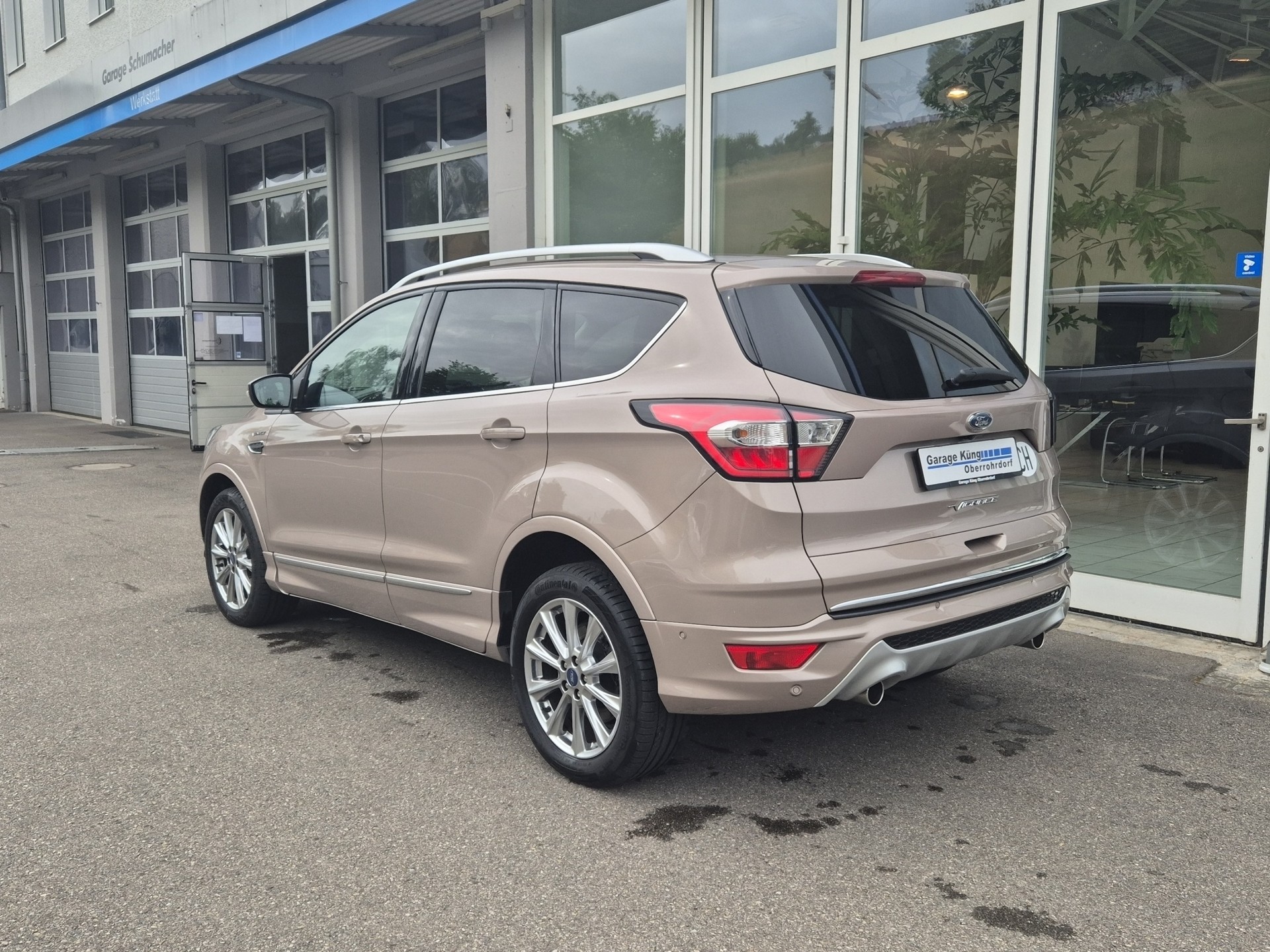 FORD Kuga 2.0 TDCi Vignale 4WD PowerShift-image-6