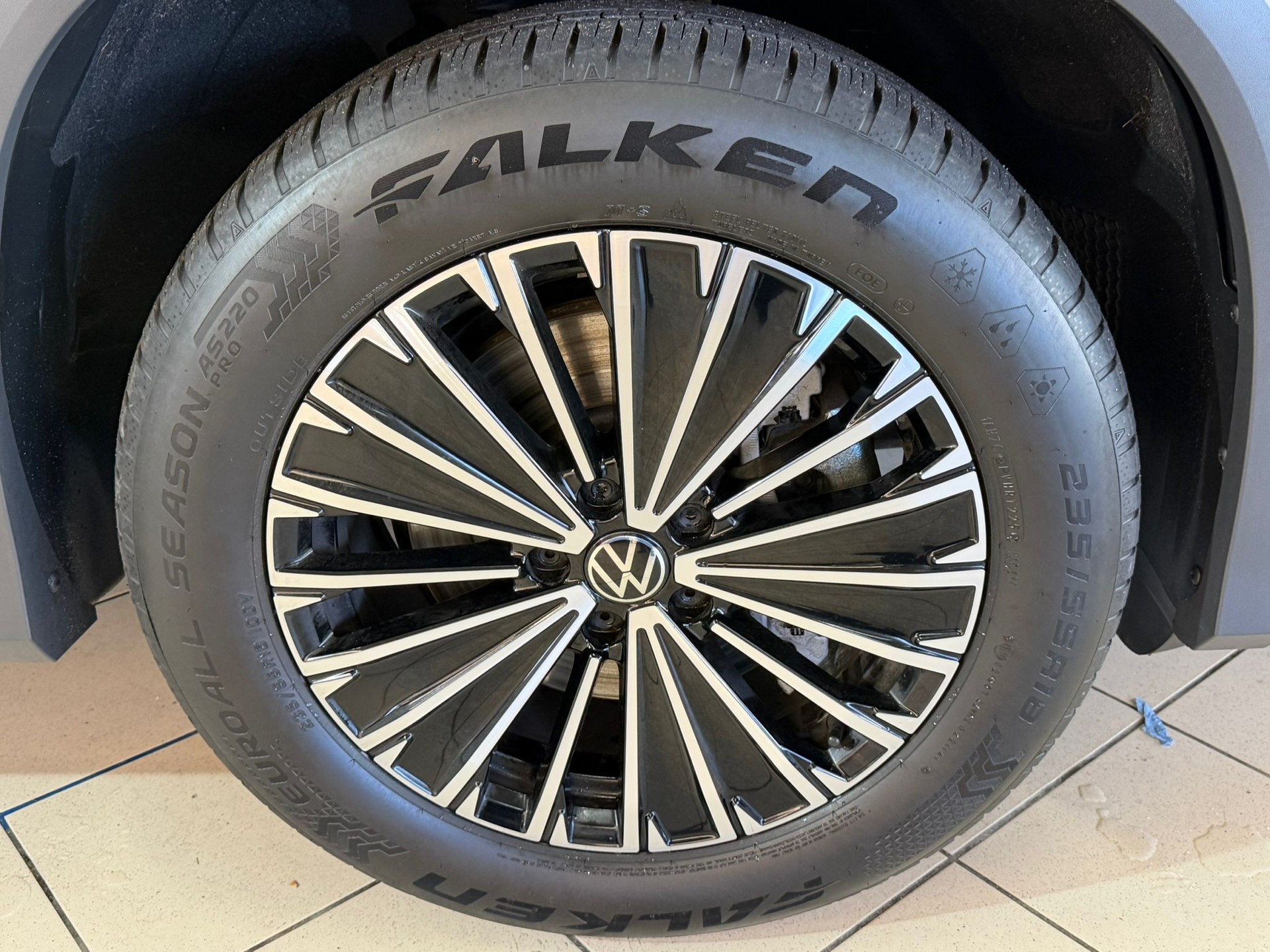 VW Tayron 2.0 TDI SCR Elegance 4Motion DSG-image-4