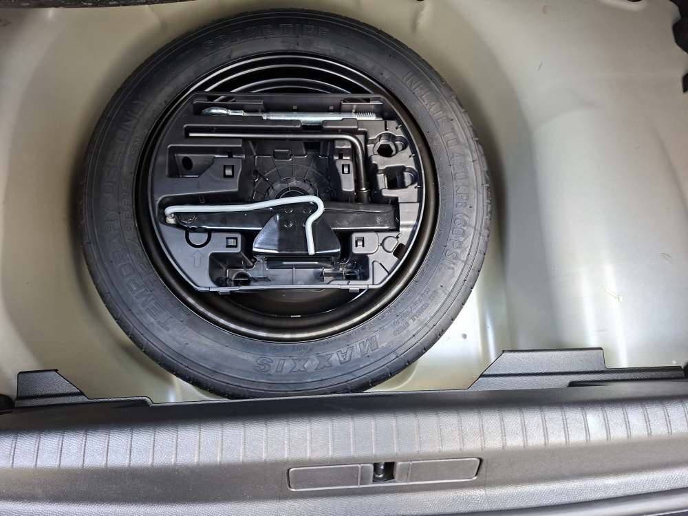 PEUGEOT 208 1.2 Hybrid 145 GT-image-9