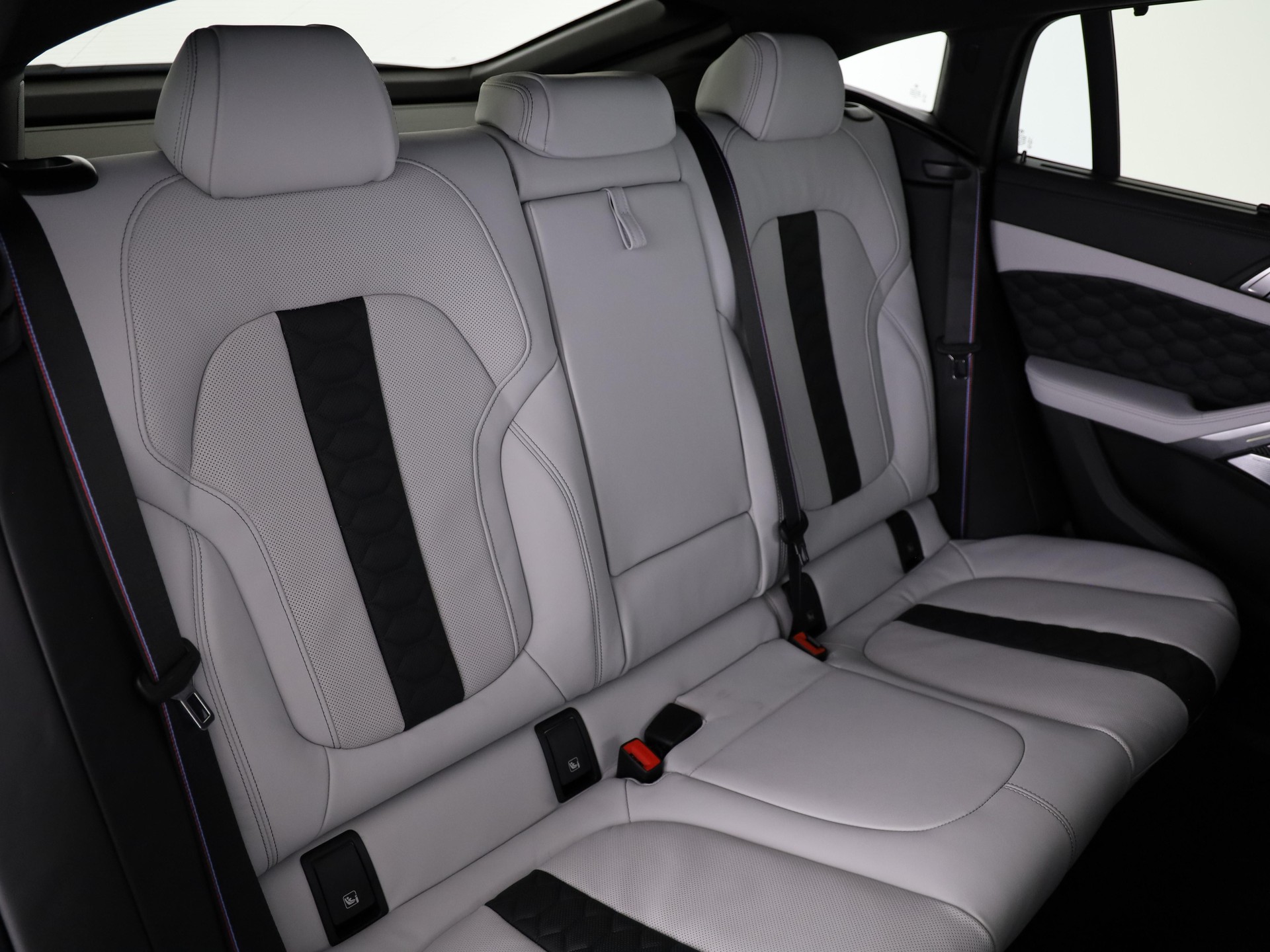 BMW X6 M Competition-image-15
