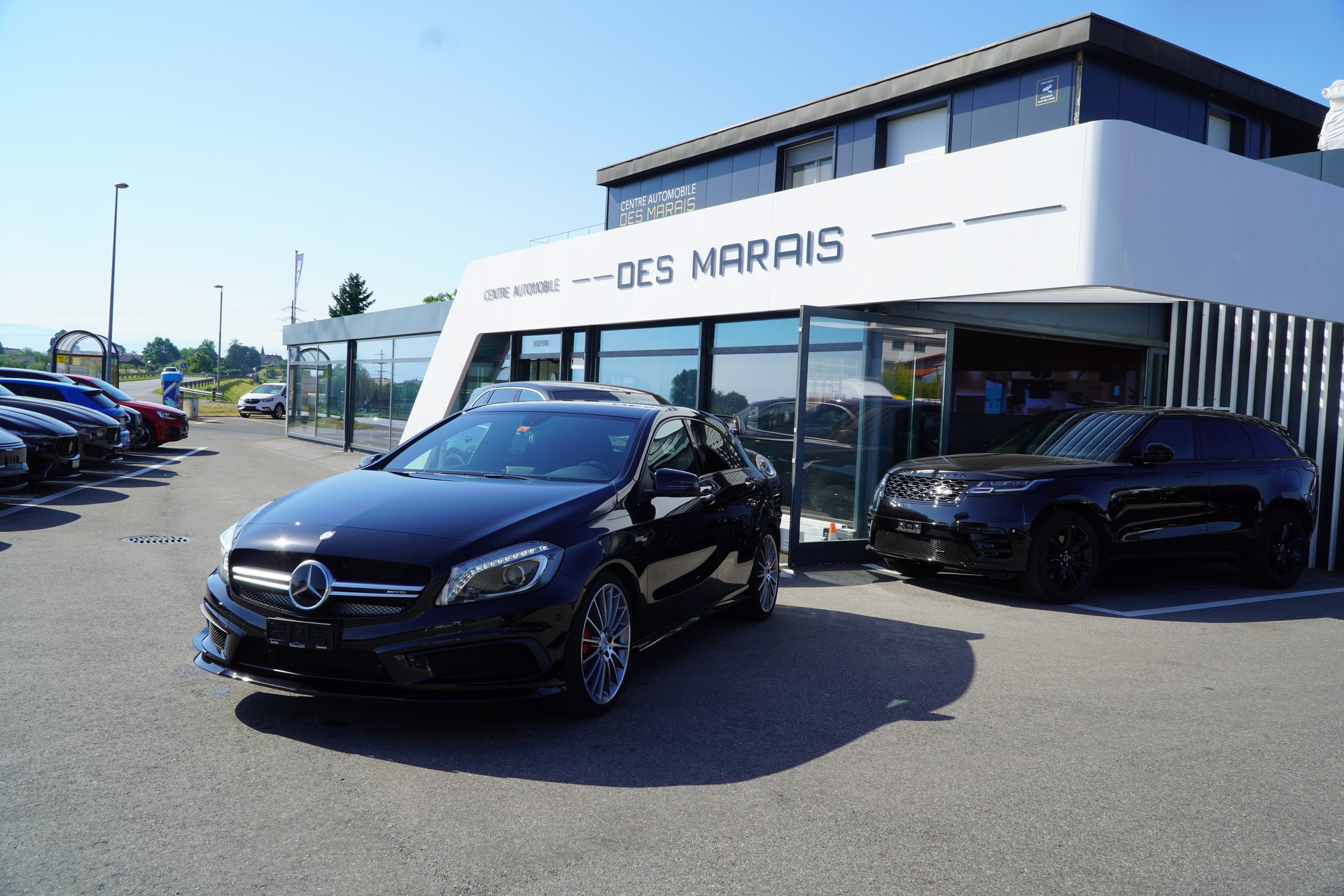 MERCEDES-BENZ A 45 AMG 4Matic Speedshift 7G-DCT-showroom-element-3