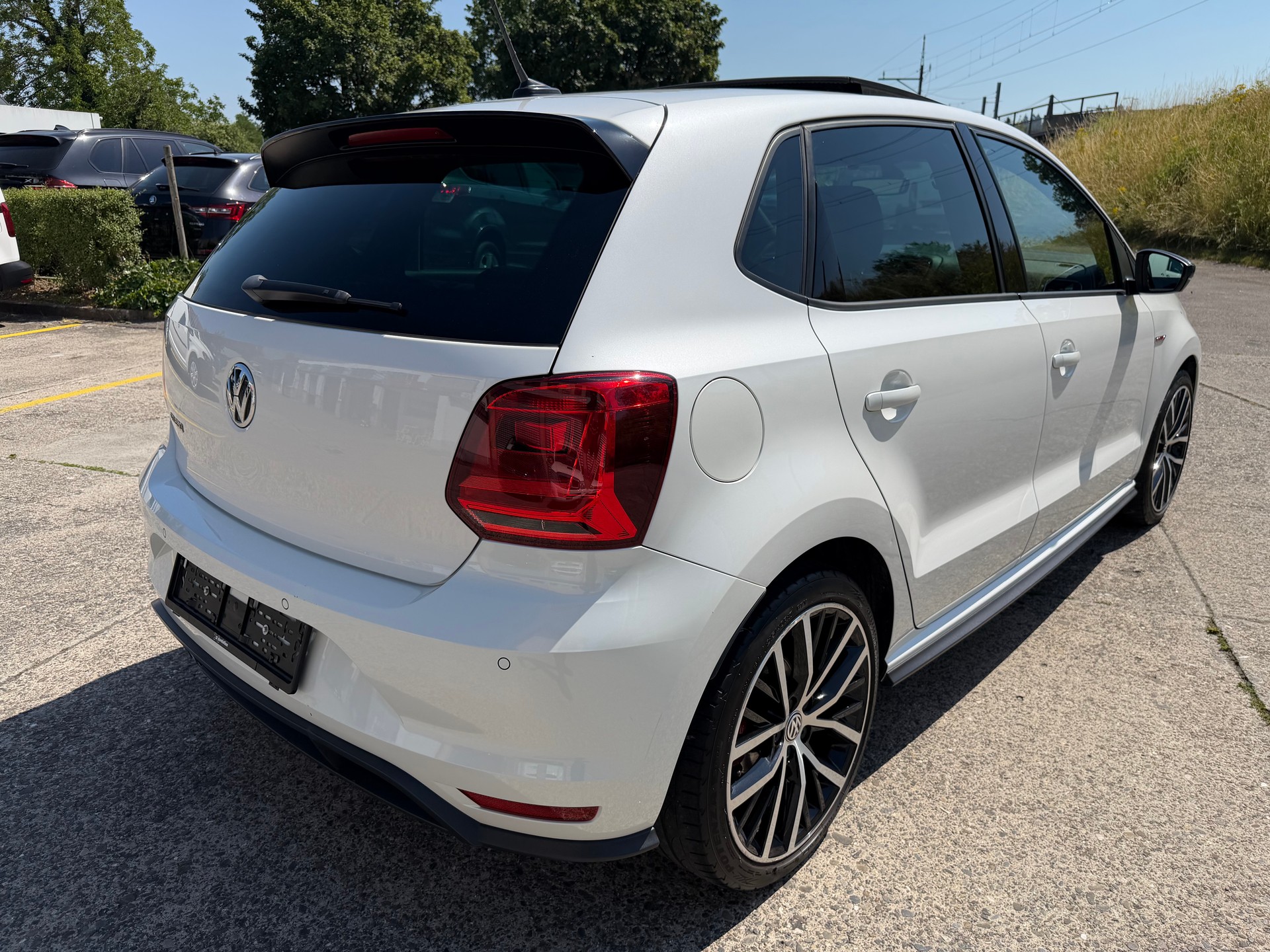 VW Polo 1.8 TSI GTI 230 DSG-showroom-element-3