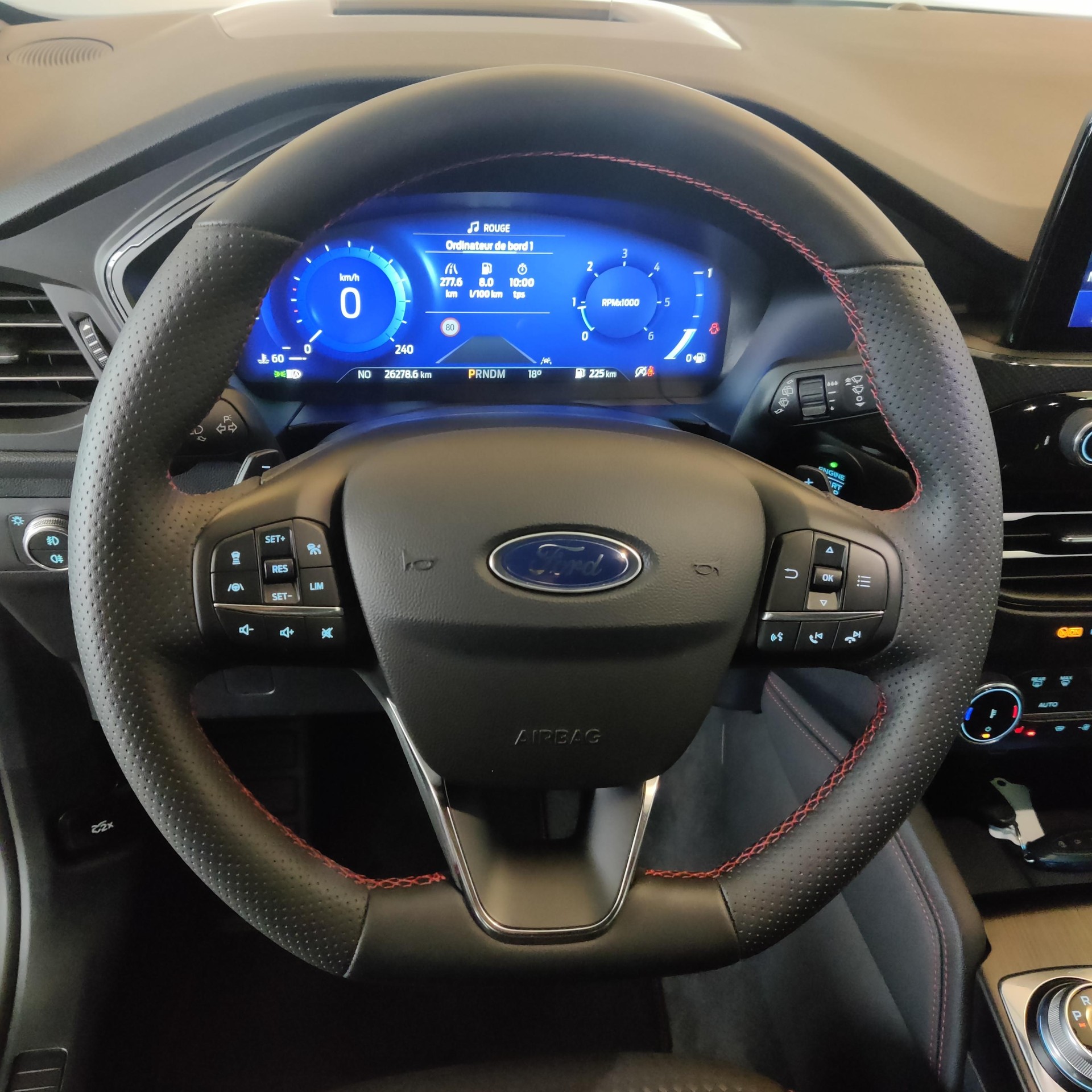 FORD Kuga 2.0 EcoBlue ST-Line-image-8