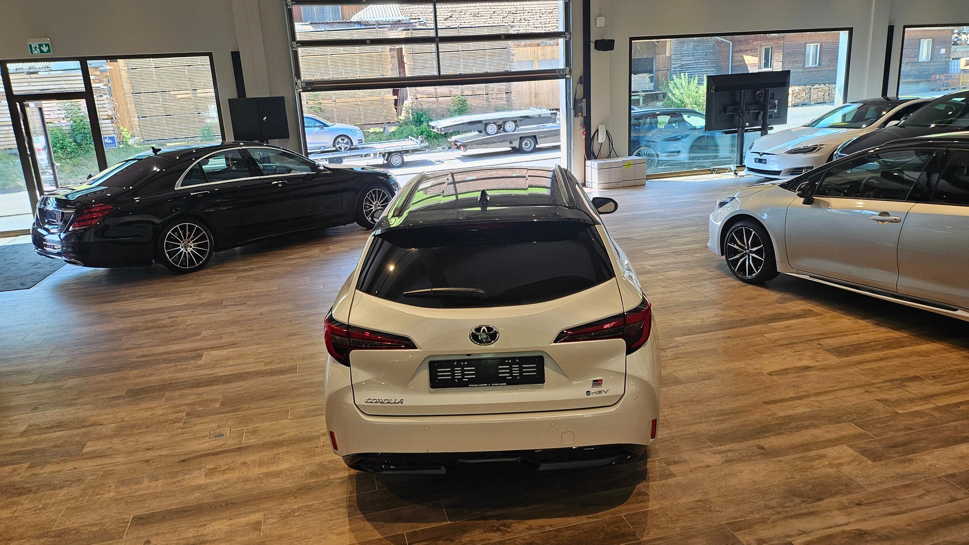 TOYOTA Corolla Touring Sports 2.0 HSD GR Sport e-CVT🔥🔥🔥-image-11