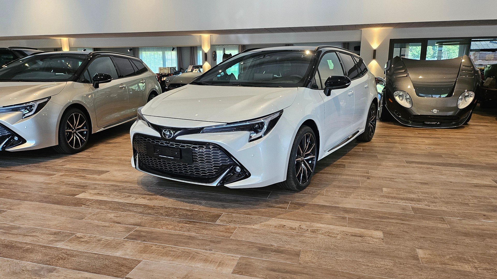 TOYOTA Corolla Touring Sports 2.0 HSD GR Sport e-CVT🔥🔥🔥