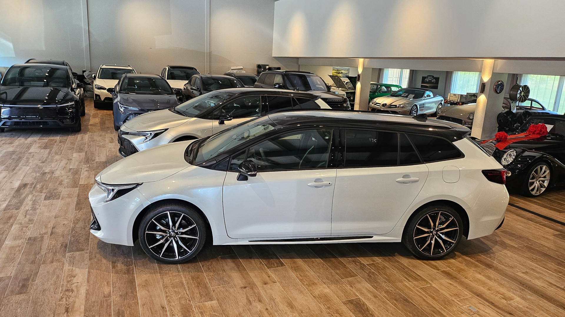 TOYOTA Corolla Touring Sports 2.0 HSD GR Sport e-CVT🔥🔥🔥-image-15