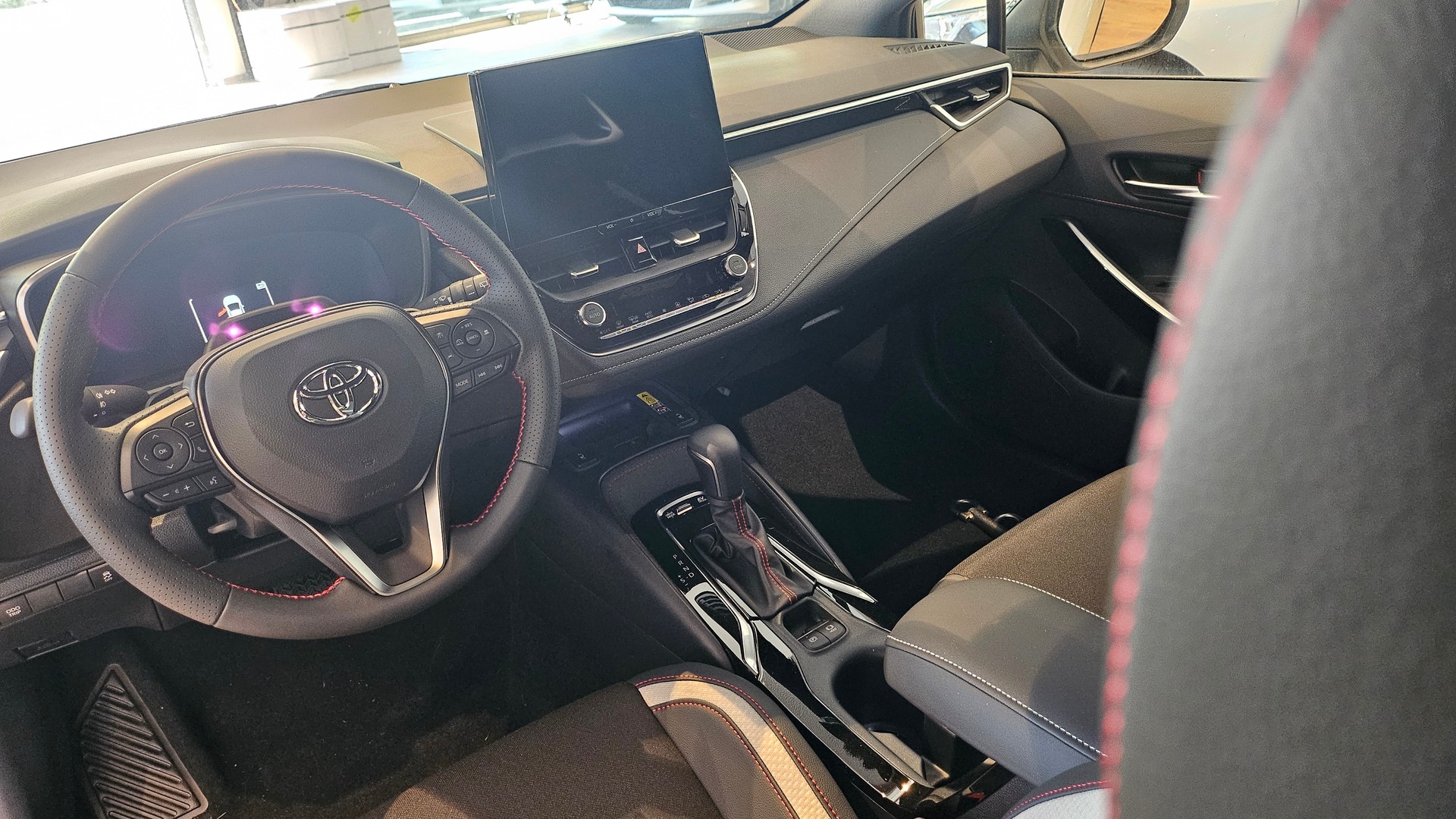 TOYOTA Corolla Touring Sports 2.0 HSD GR Sport e-CVT🔥🔥🔥-image-23