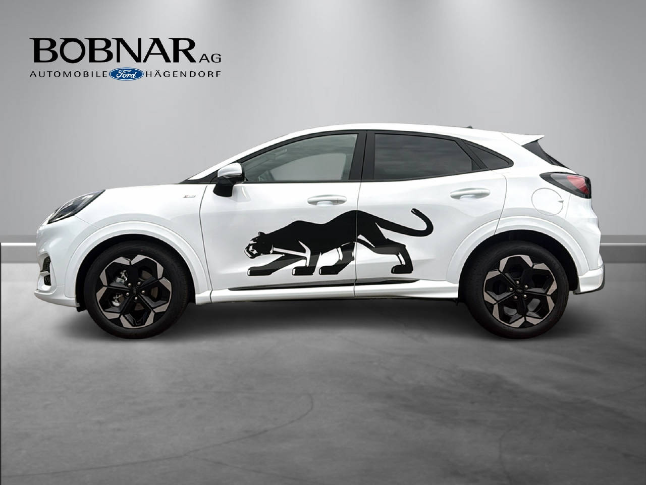 FORD Puma 1.0 EcoB Hybrid 155 Black & White-showroom-element-2