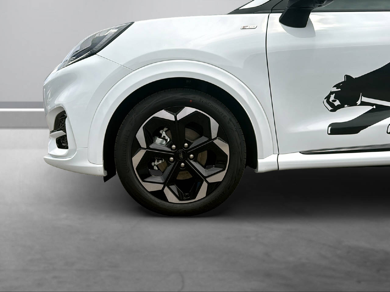 FORD Puma 1.0 EcoB Hybrid 155 Black & White-image-6