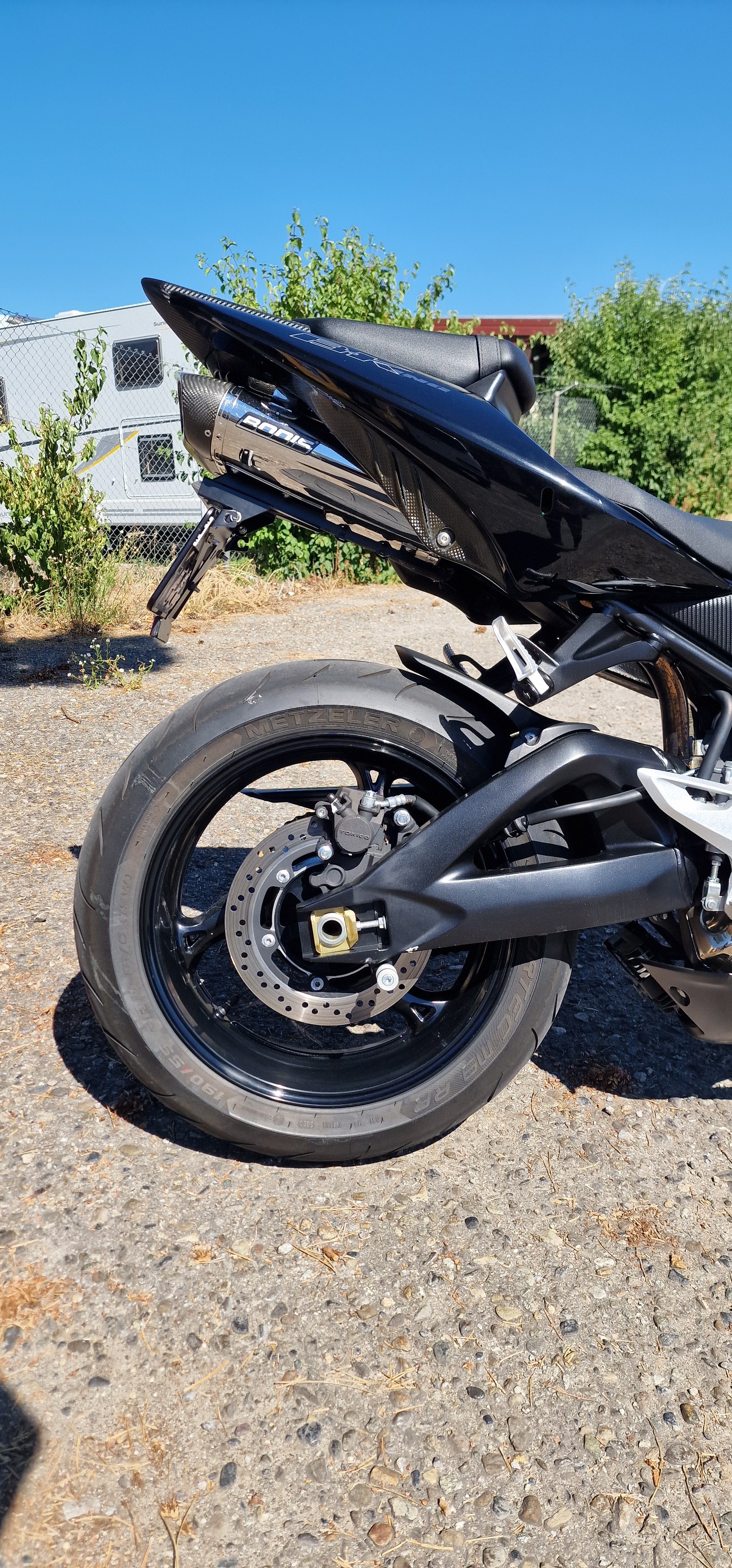 SUZUKI GSX 1300 B-King-image-5