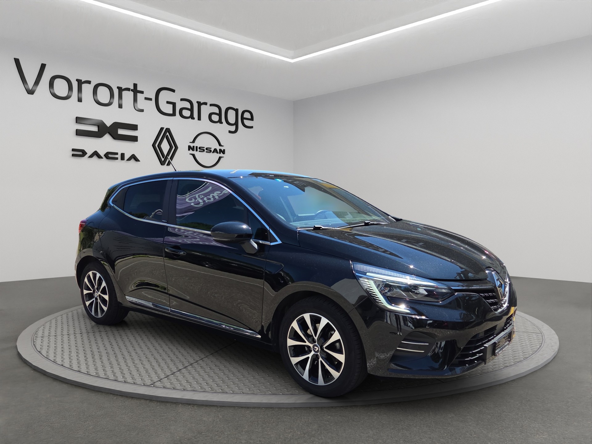 RENAULT Clio 1.6 E-Tech Zen-image-2