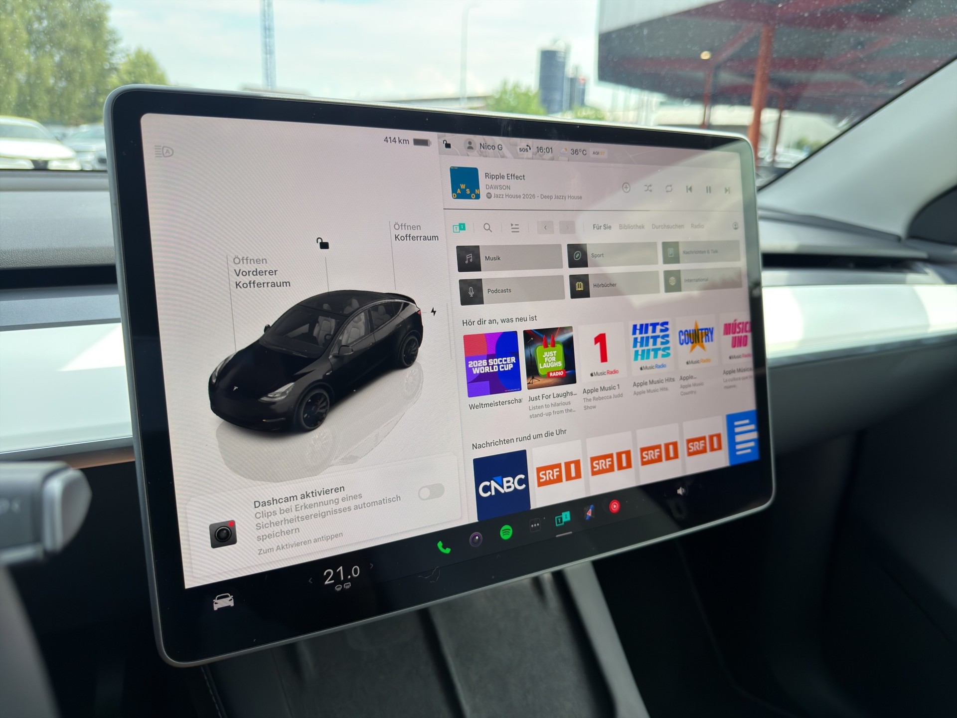 TESLA Model Y Performance D Premium White Interior SOC 95.5-image-51