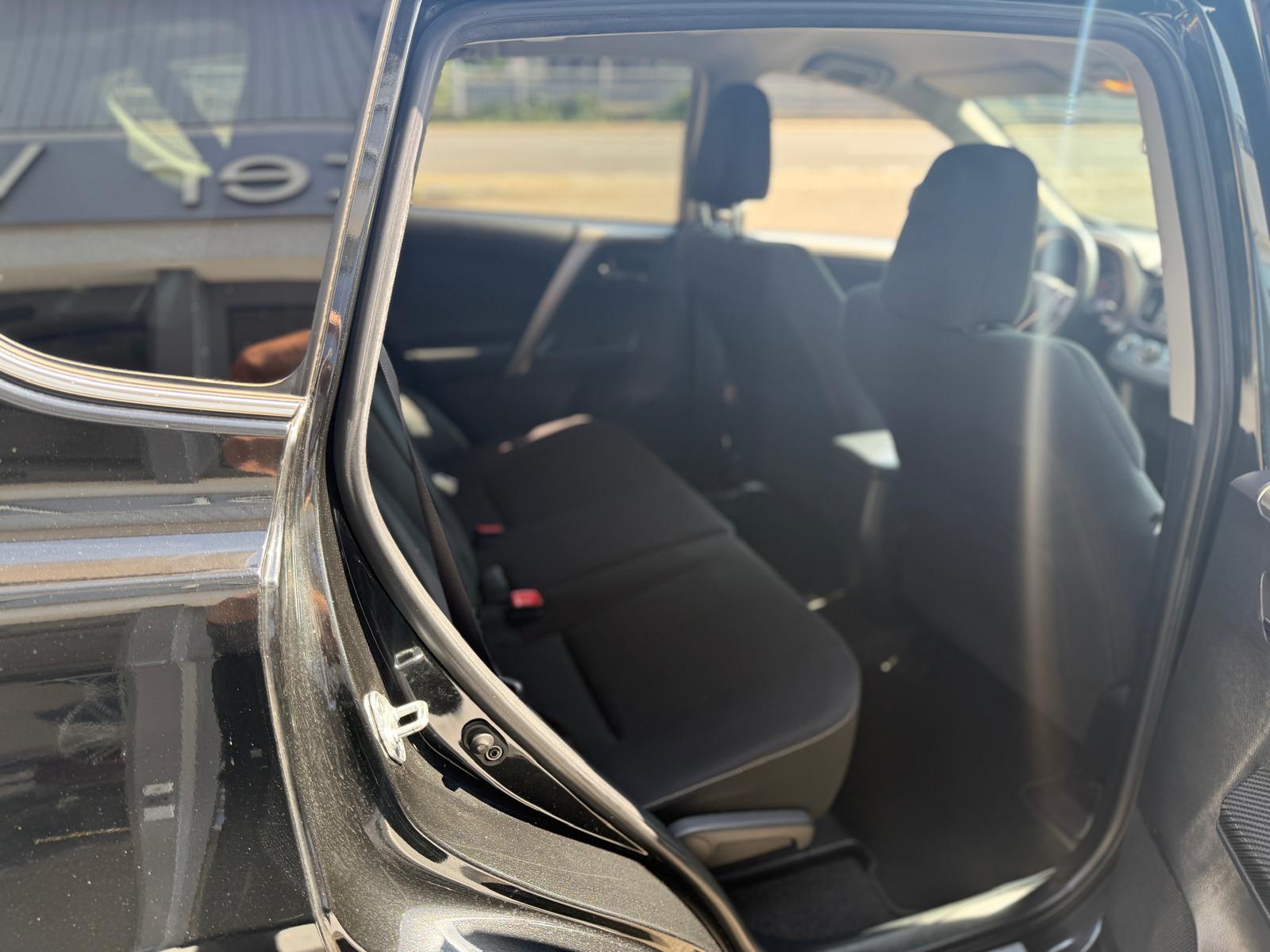 TOYOTA RAV-4 2.0 Sol Premium Multidrive S-image-16