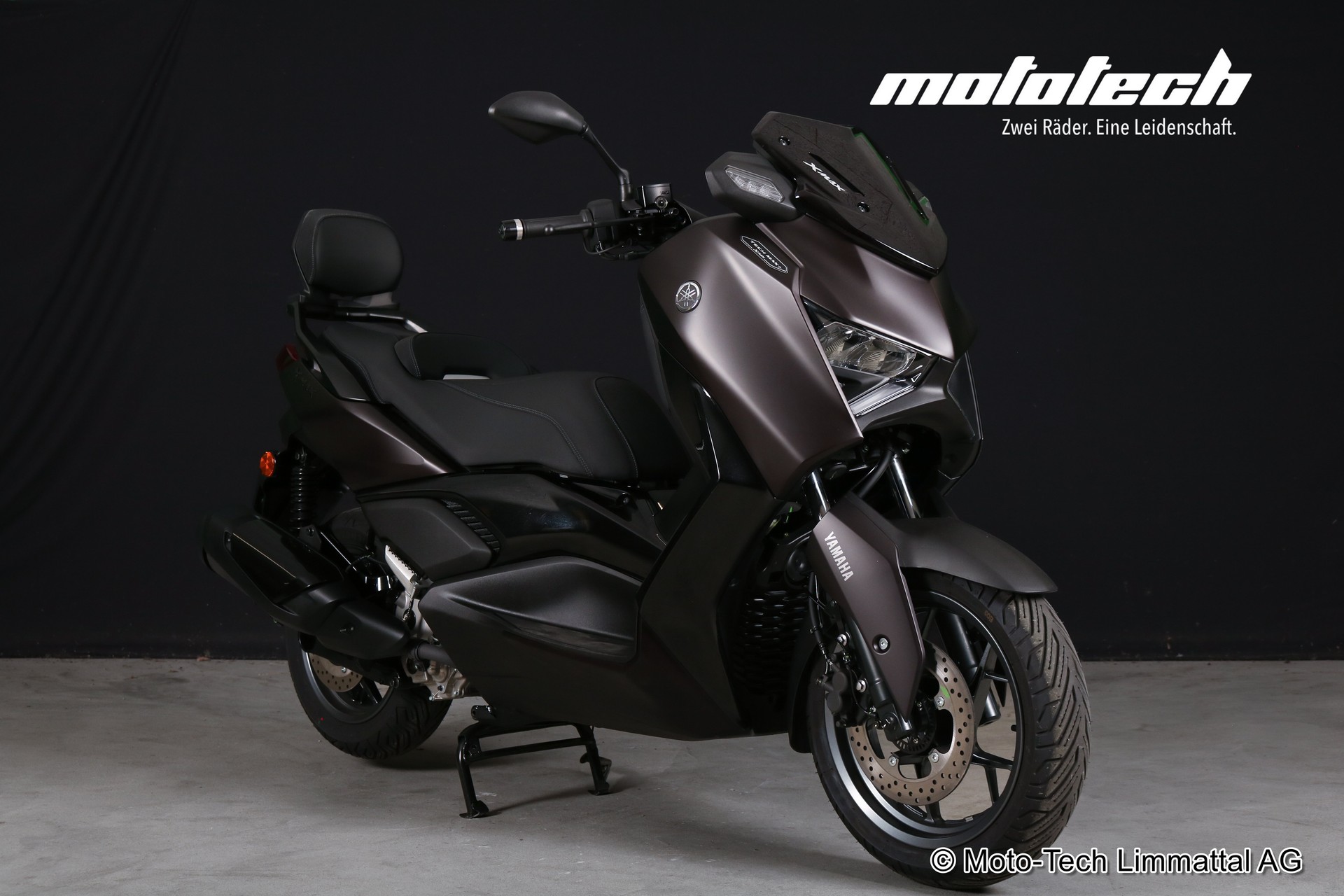 YAMAHA X-Max 300 Tech Max+-image-0