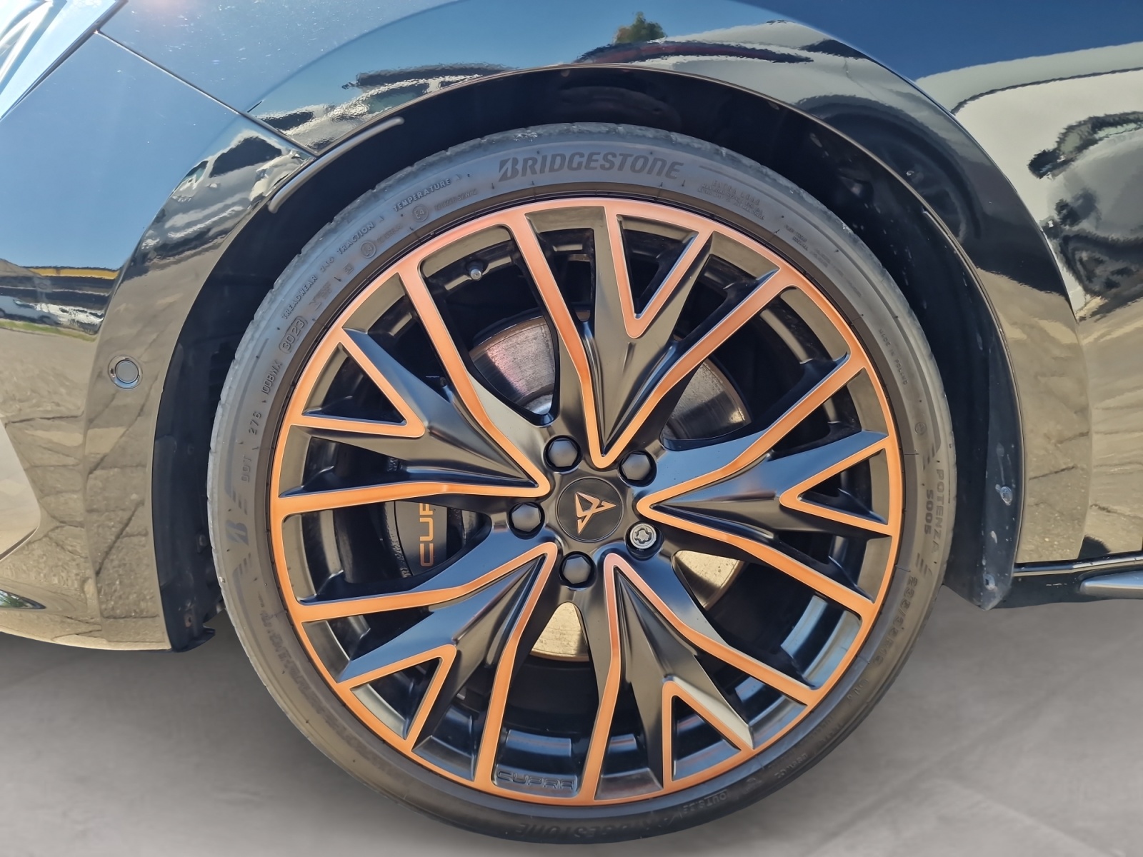 CUPRA LEON ST 2.0 TSI VZ CUP DSG 4Drive AHK-image-8