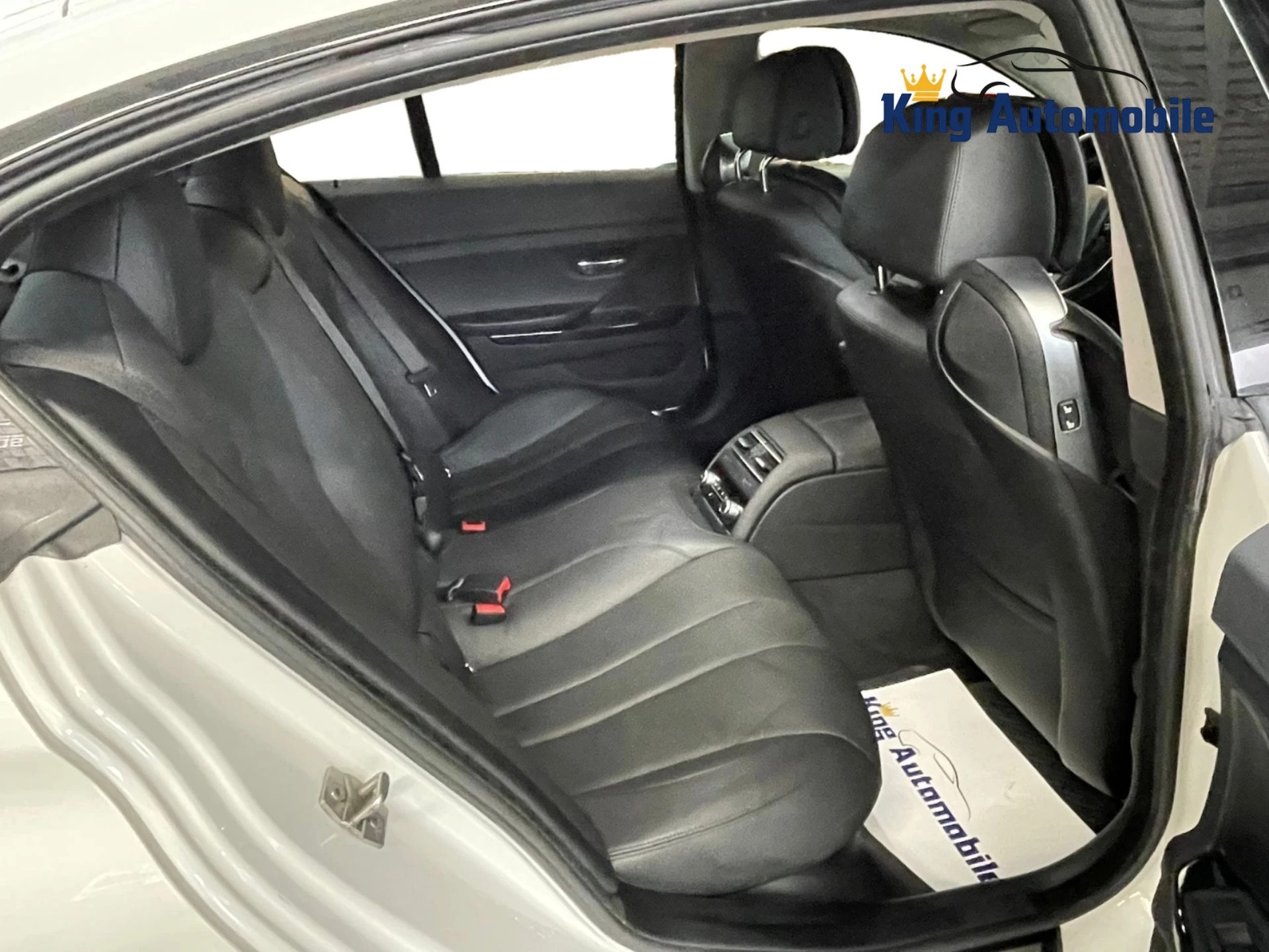 BMW 650i Gran Coupé xDrive | CH-Auto | Ab MFK 01.2025 | Pano Dach | Navi | Leder-image-8