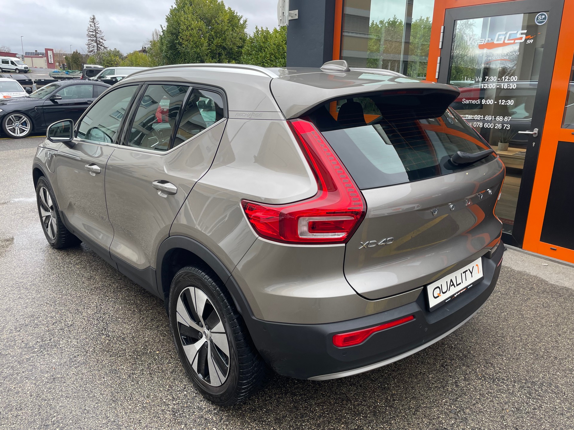 VOLVO XC40 T5 TwE Inscription DCT-image-2