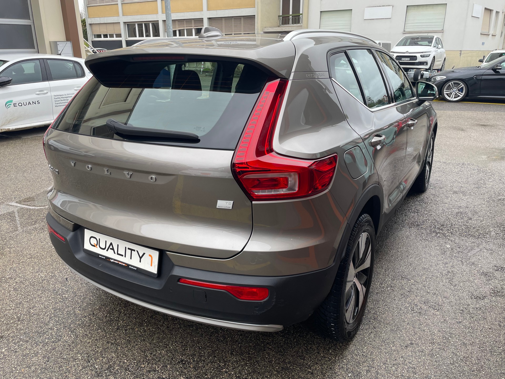VOLVO XC40 T5 TwE Inscription DCT-image-4