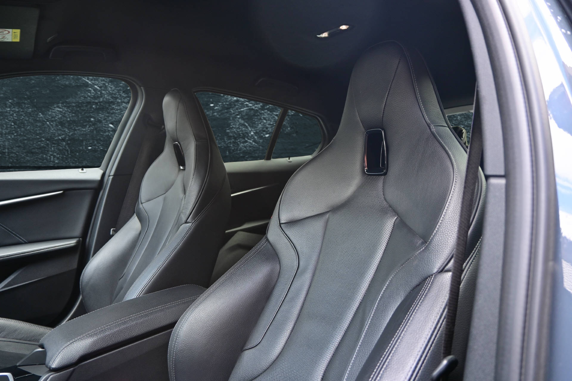 BMW M135i xDrive-image-10