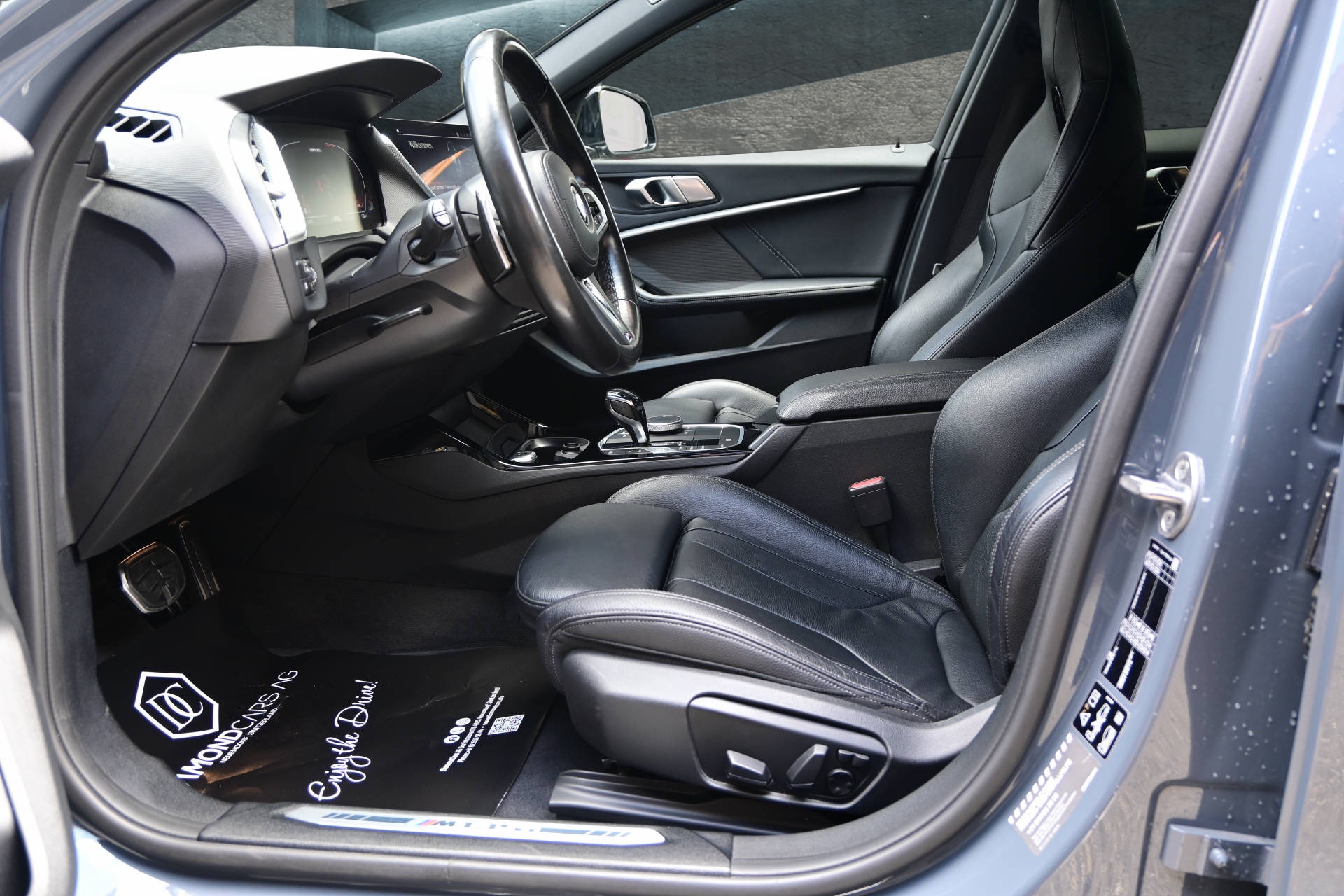 BMW M135i xDrive-image-9