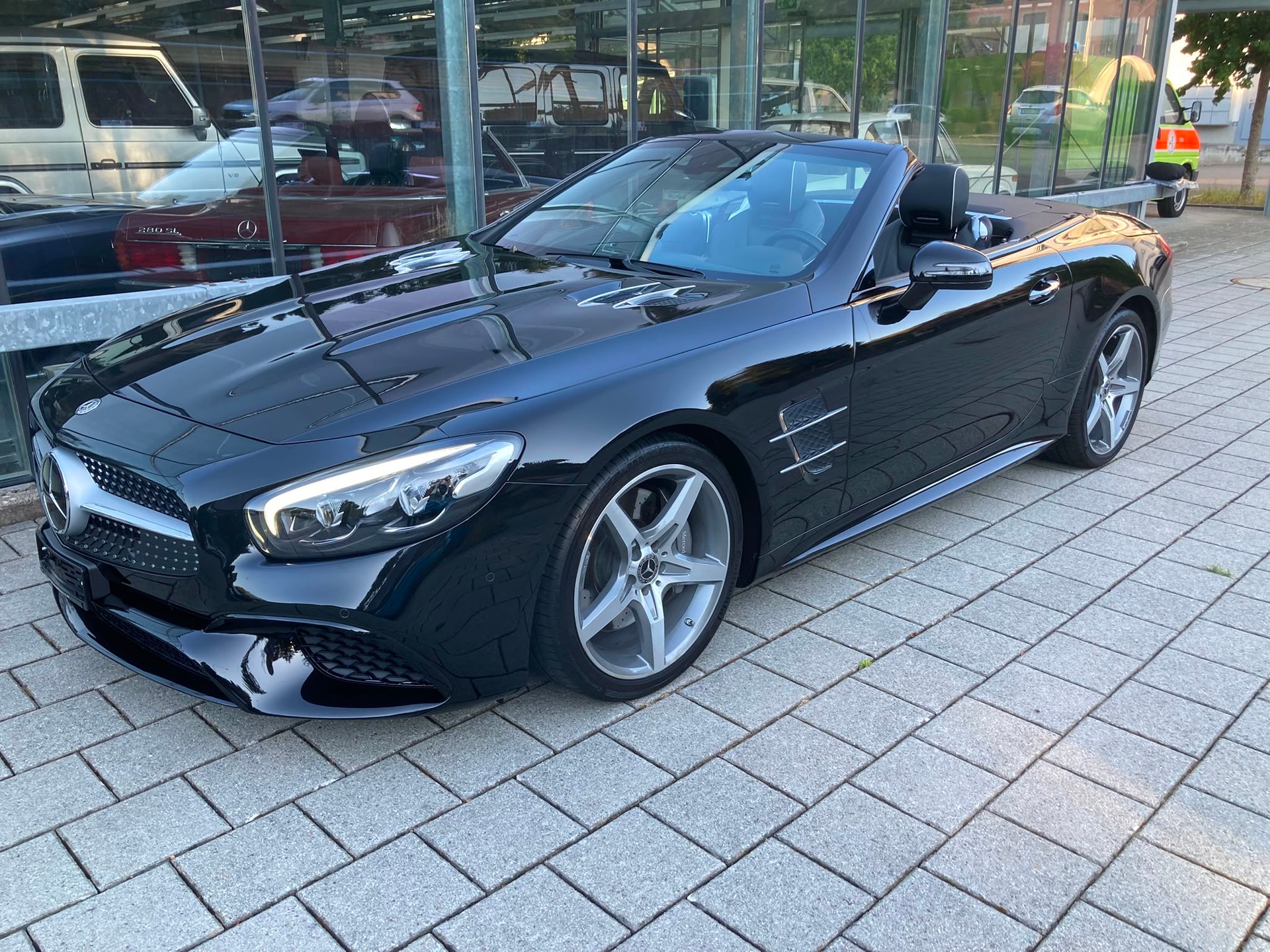 MERCEDES-BENZ SL 400 9G-Tronic