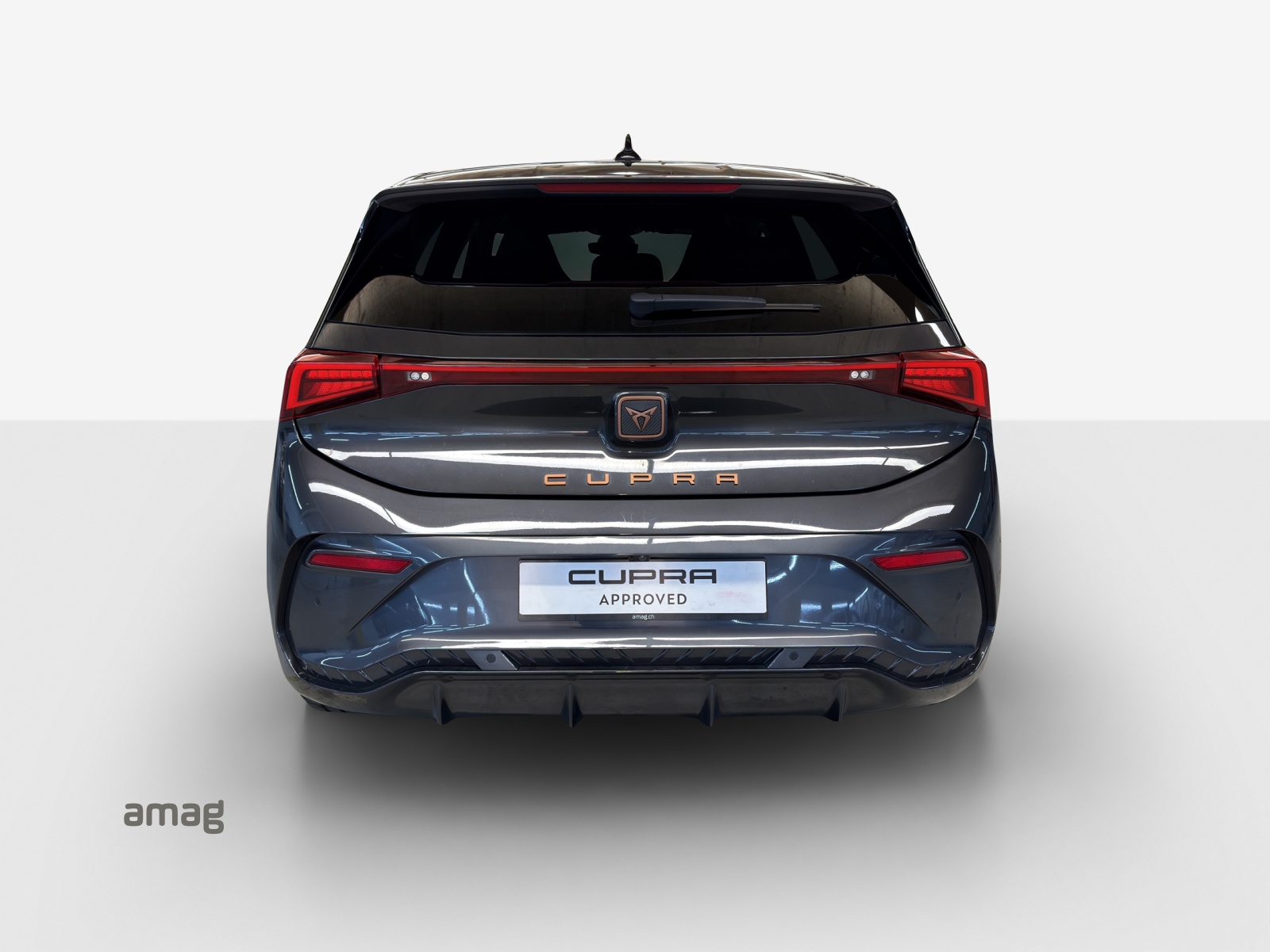 CUPRA Born 58 kWh e-Boost-showroom-element-3