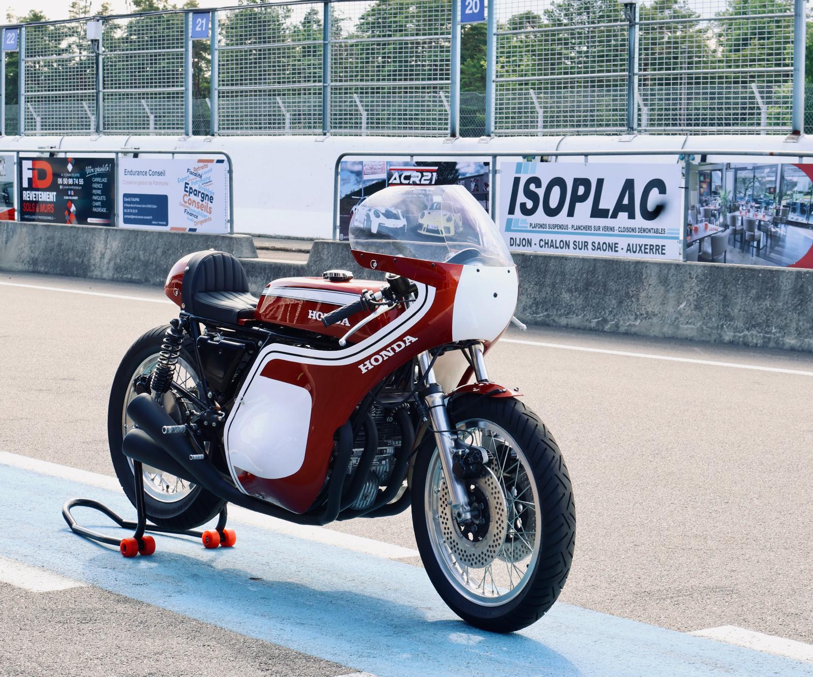 HONDA CB 750