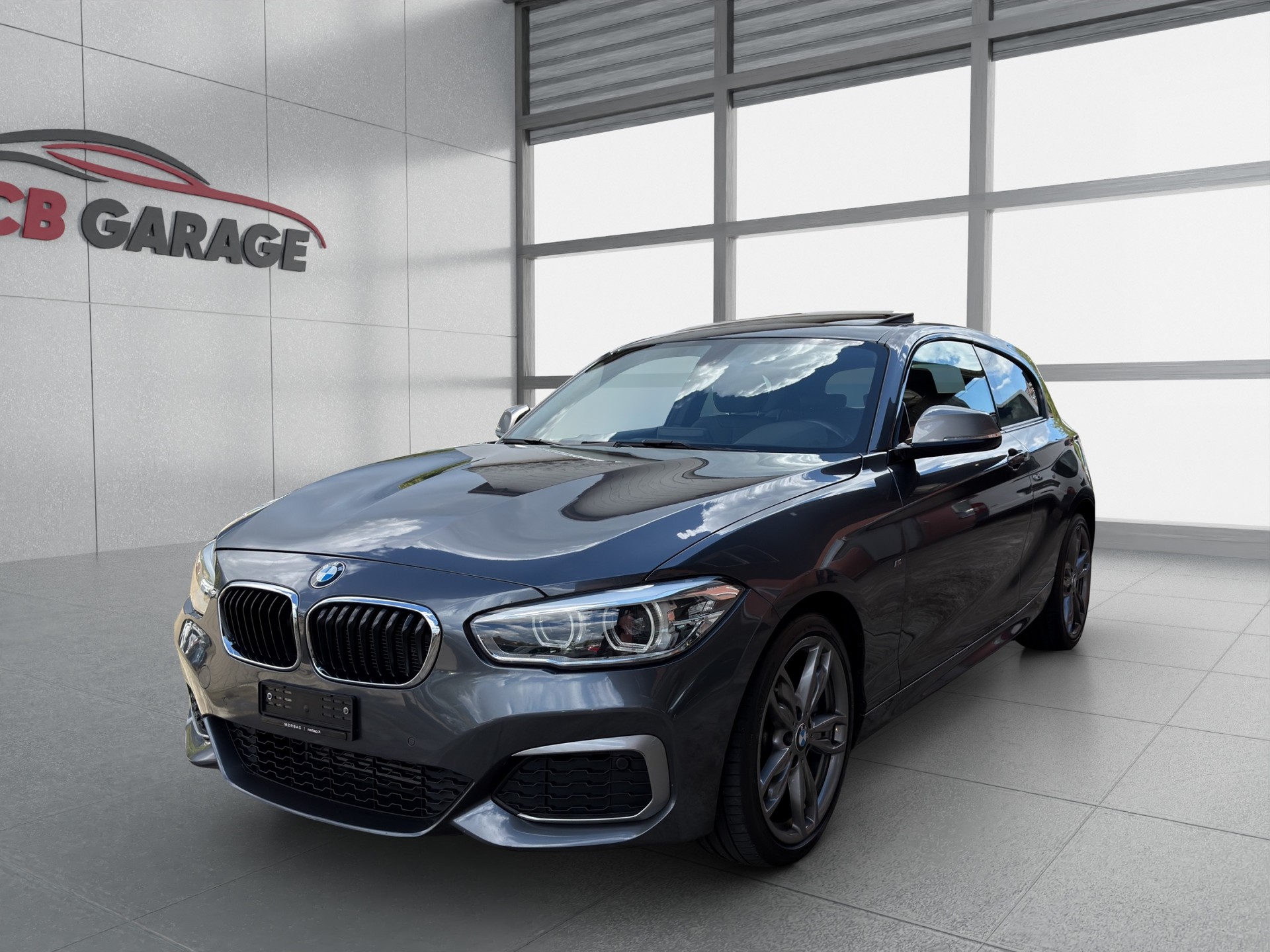 BMW M135i xDrive Steptronic