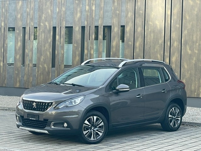 PEUGEOT 2008 1.2 PureTech Allure EAT6-showroom-element-2