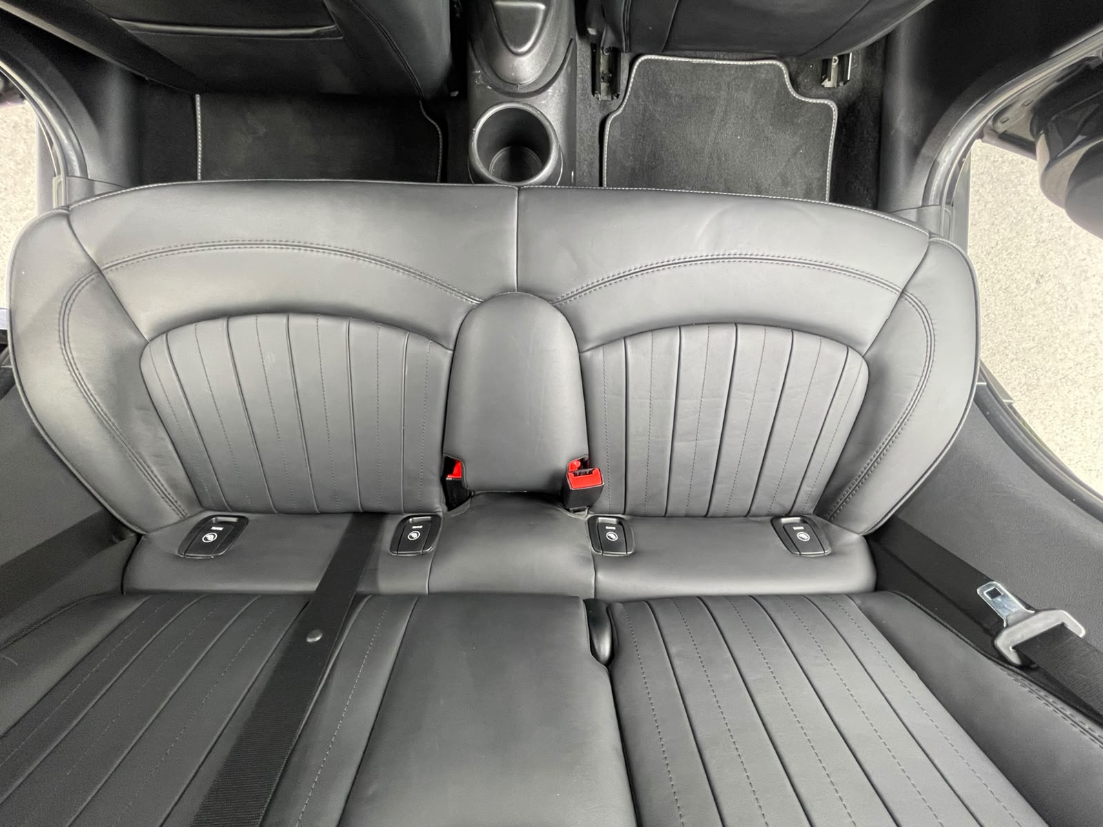 MINI 2.0i Cooper S SDKG-image-4