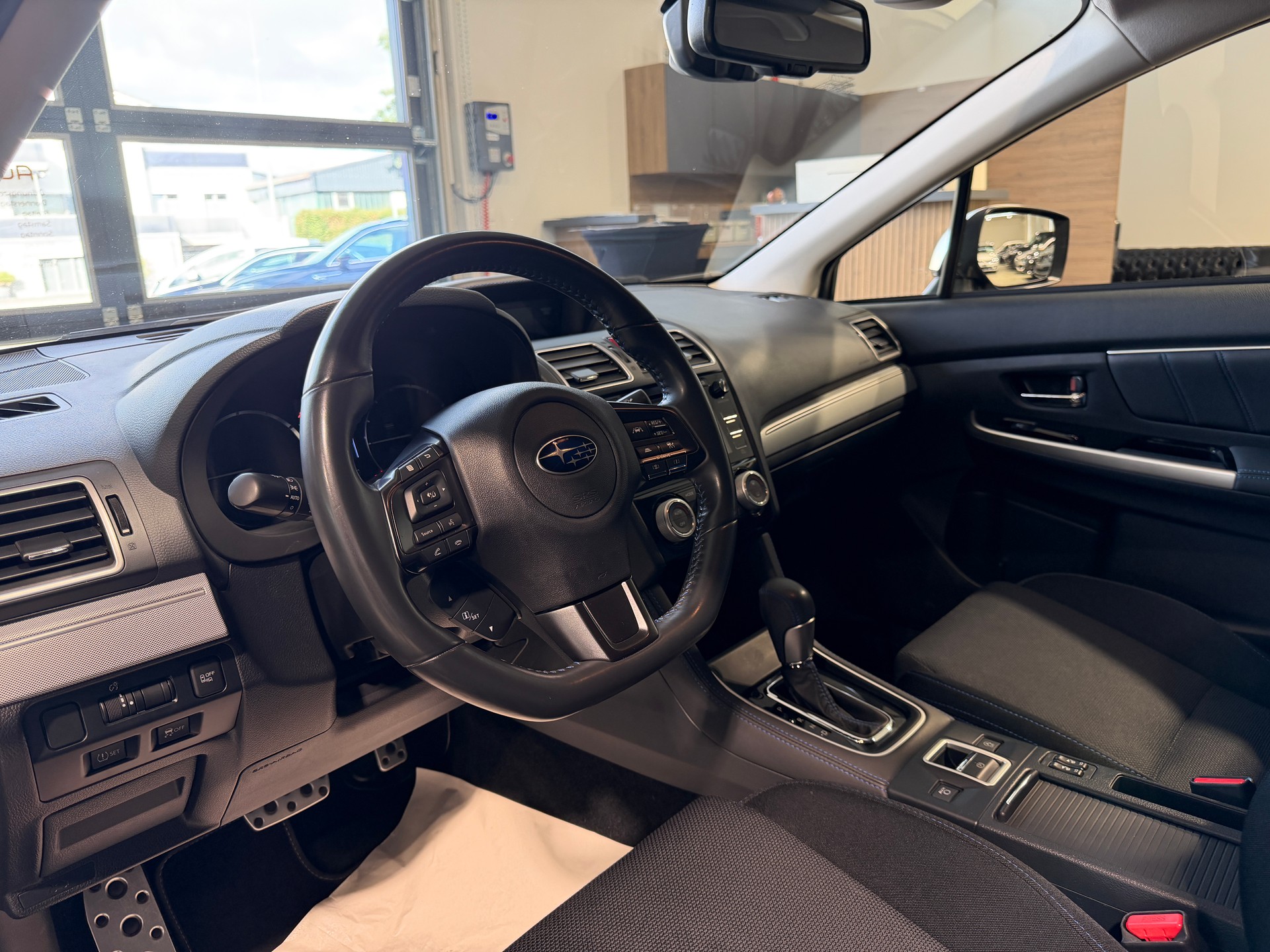 SUBARU Levorg 1.6DIT Swiss Plus AWD Lineartronic-showroom-element-1