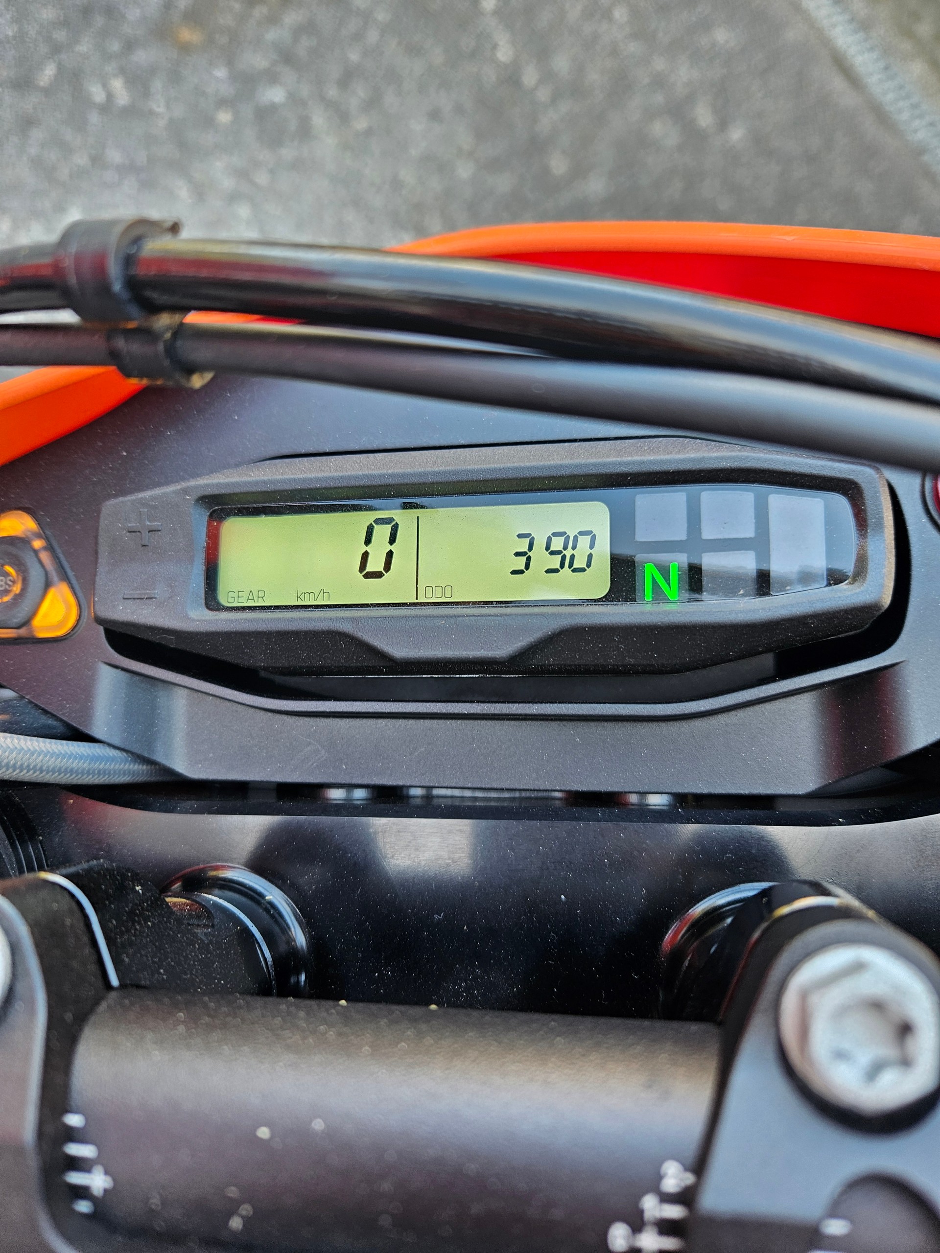KTM 690 SMC R-image-1